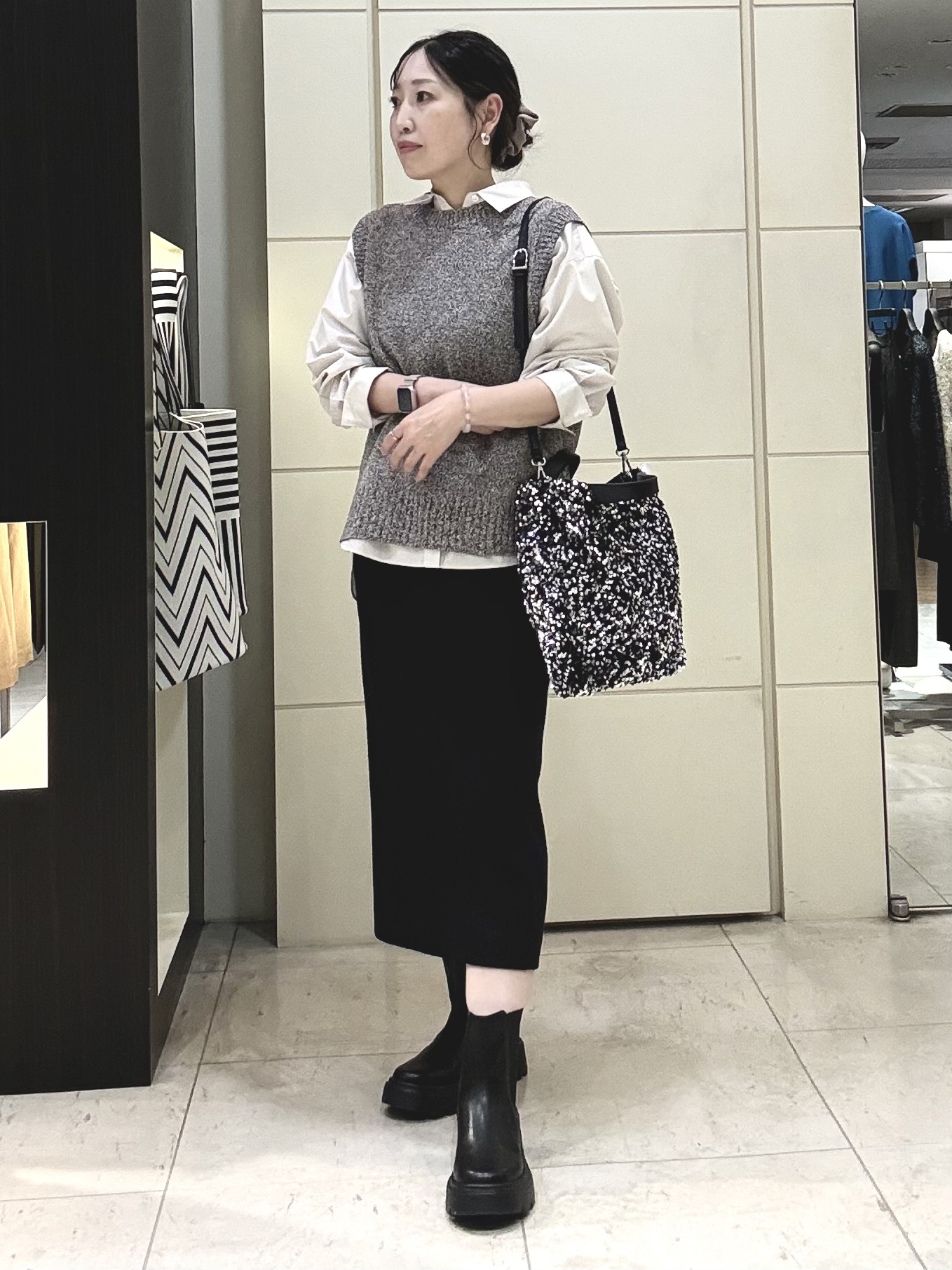 mori.さんの「UNTITLED｜【6色展開/コットン100】カラーベーシックシャツ」を使ったコーディネート