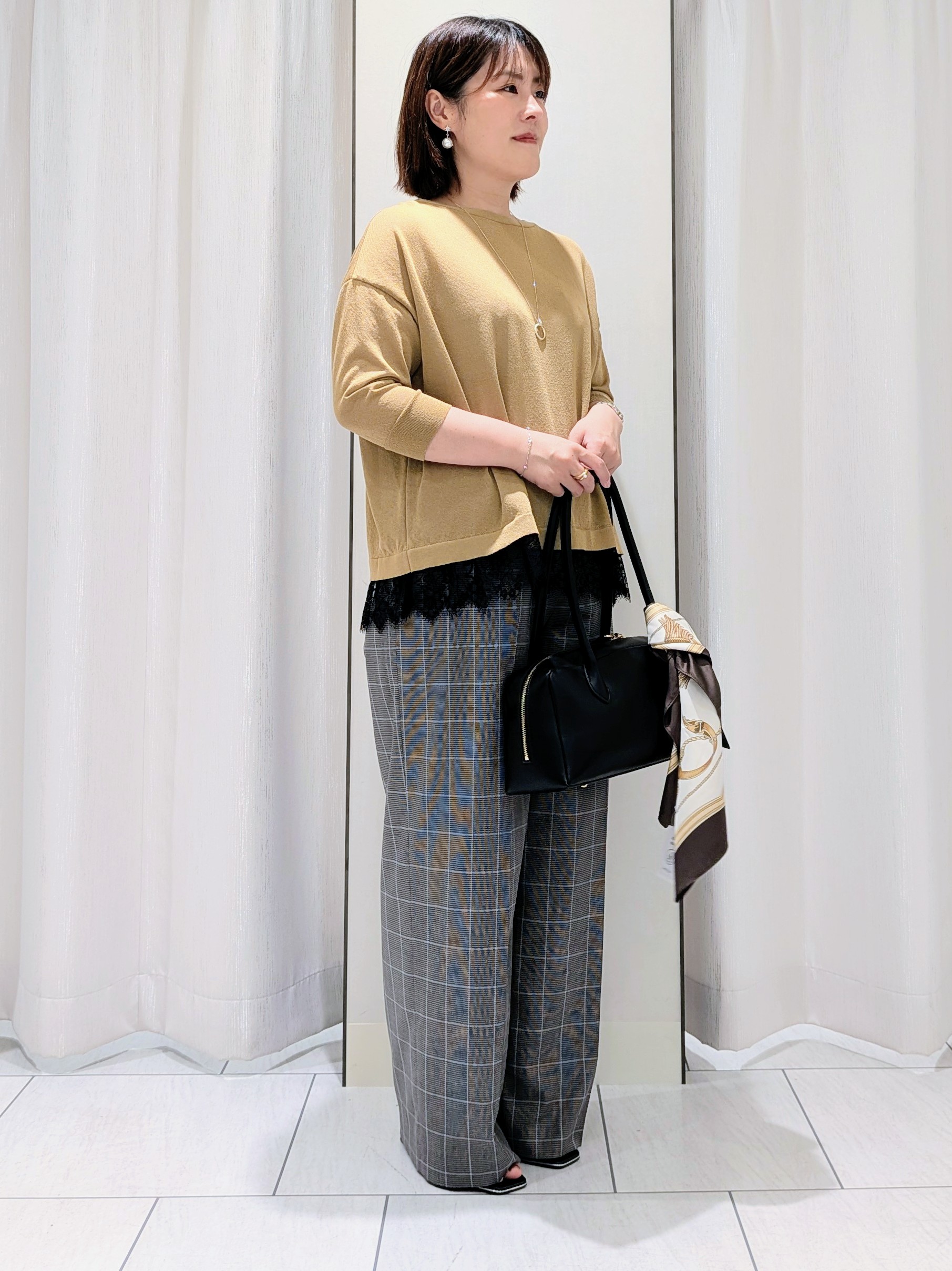 Onumaさんの「UNTITLED｜【一枚で着映え】レースドッキングニットプルオーバー」を使ったコーディネート