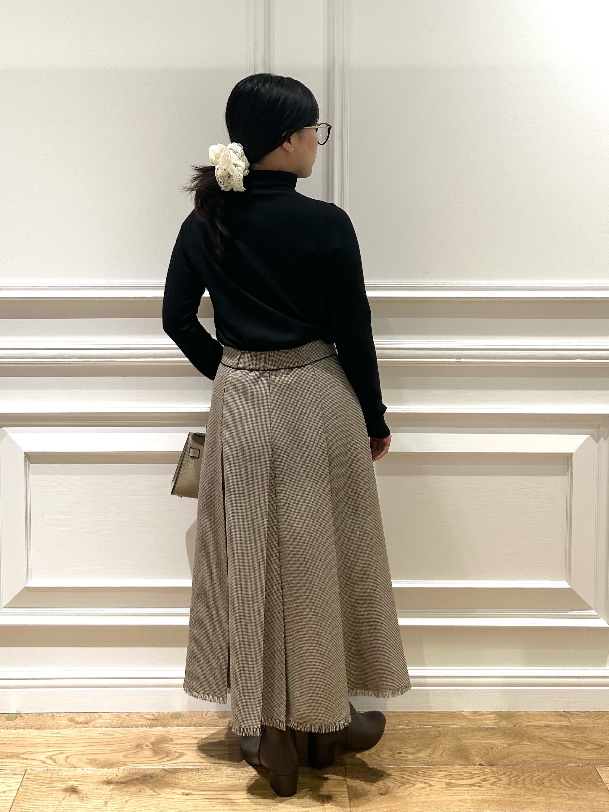 とりみさんの「DRESSTERIOR｜サスティナブルタートルニット」を使ったコーディネート