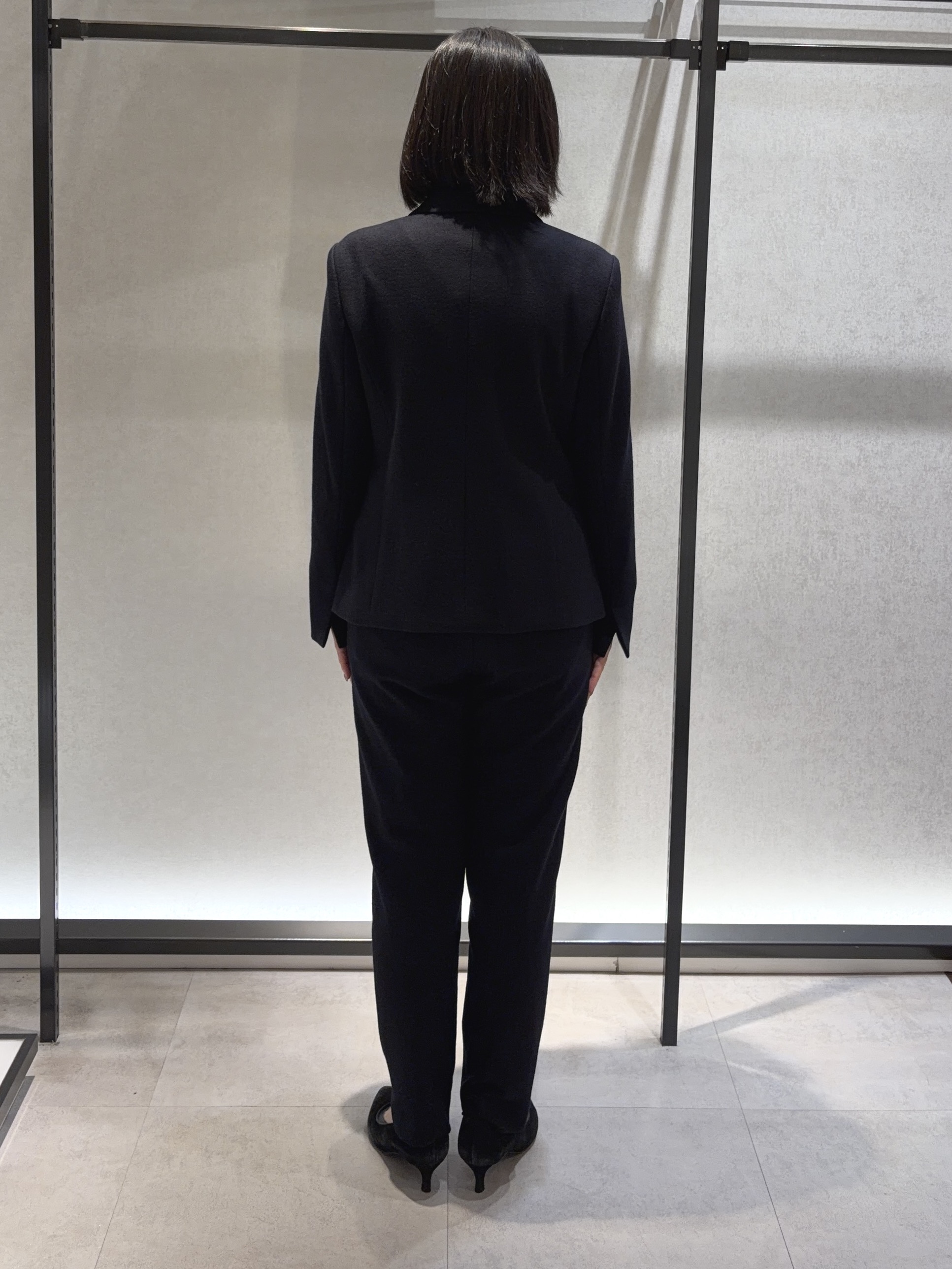 わたなべさんの「UNTITLED｜【ウール100/仕事着/スーツ】ミルドジャージテーラードジャケット」を使ったコーディネート