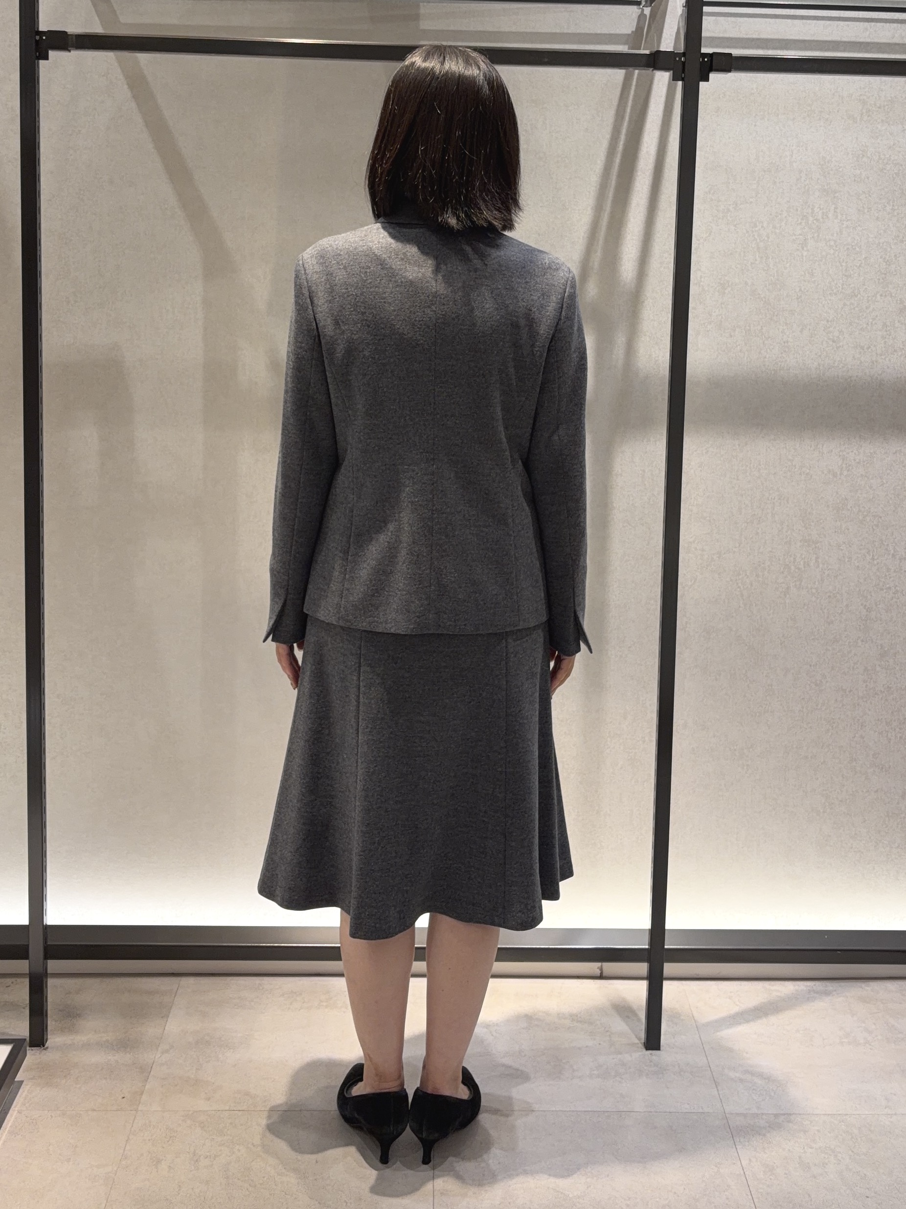 わたなべさんの「UNTITLED｜【ウール100/仕事着/スーツ】ミルドジャージテーラードジャケット」を使ったコーディネート