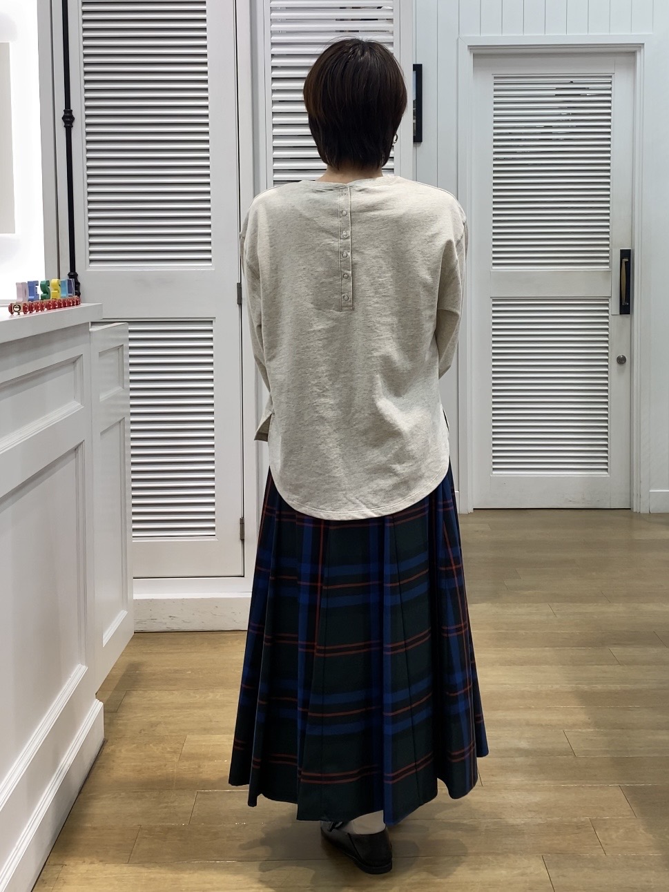 Hamaさんの「Dessin｜【洗える/7色展開/XS-L】バックヘンリーミニ裏毛 長袖」を使ったコーディネート