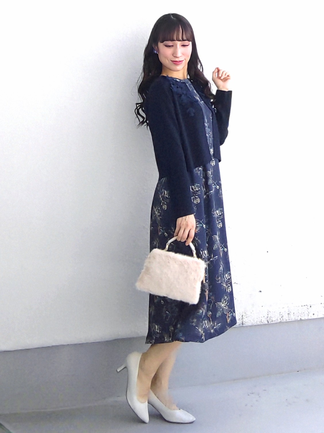 keinaさんの「SunaUna｜【手洗い可】花モチーフ付カーディガン」を使ったコーディネート