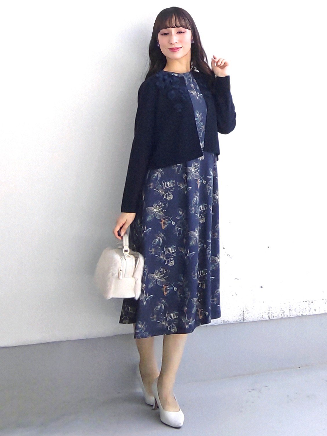 keinaさんの「SunaUna｜【手洗い可】花モチーフ付カーディガン」を使ったコーディネート