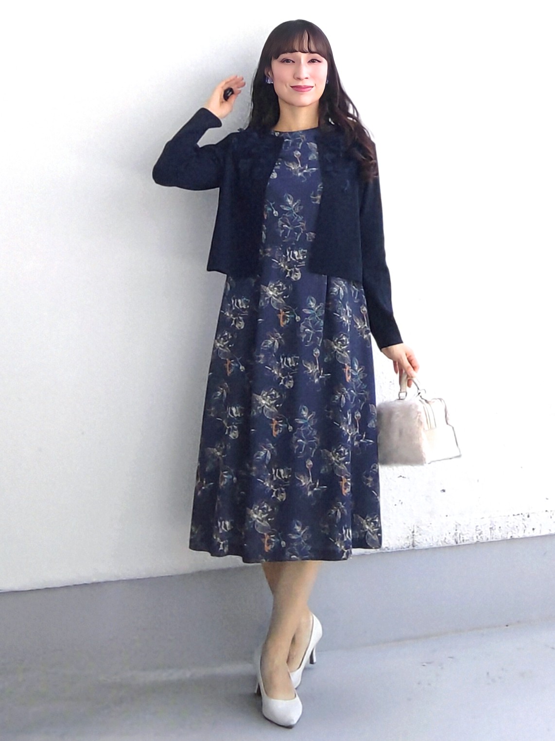keinaさんの「SunaUna｜【手洗い可】花モチーフ付カーディガン」を使ったコーディネート