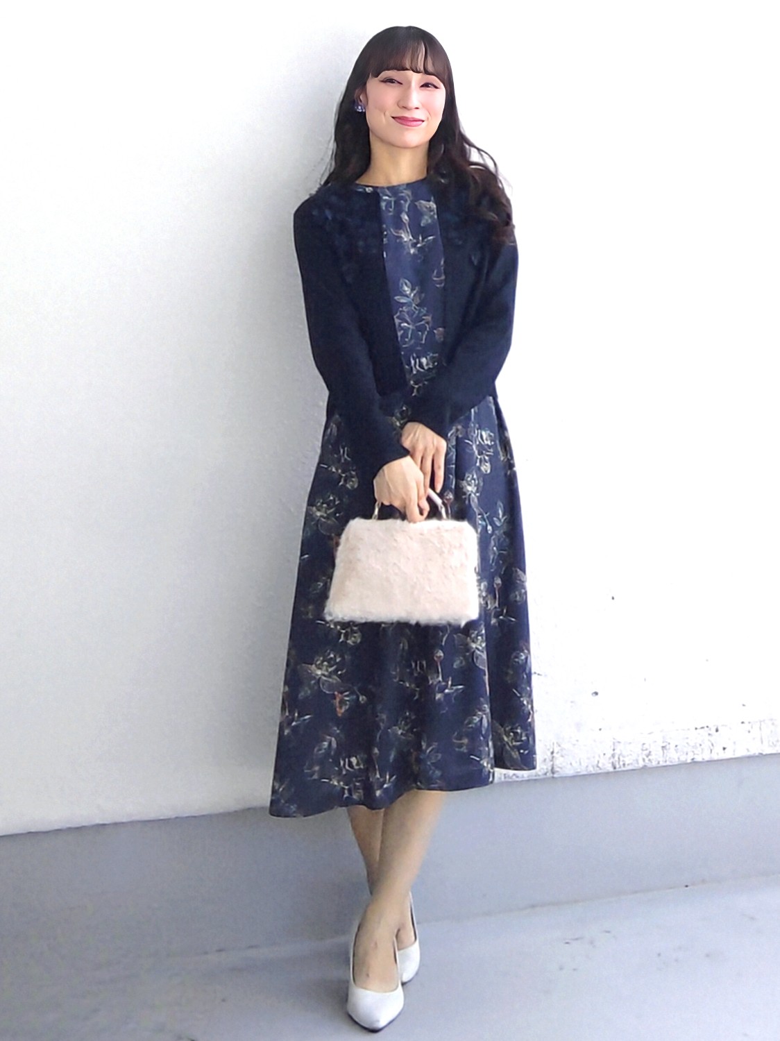 keinaさんの「SunaUna｜【手洗い可】花モチーフ付カーディガン」を使ったコーディネート