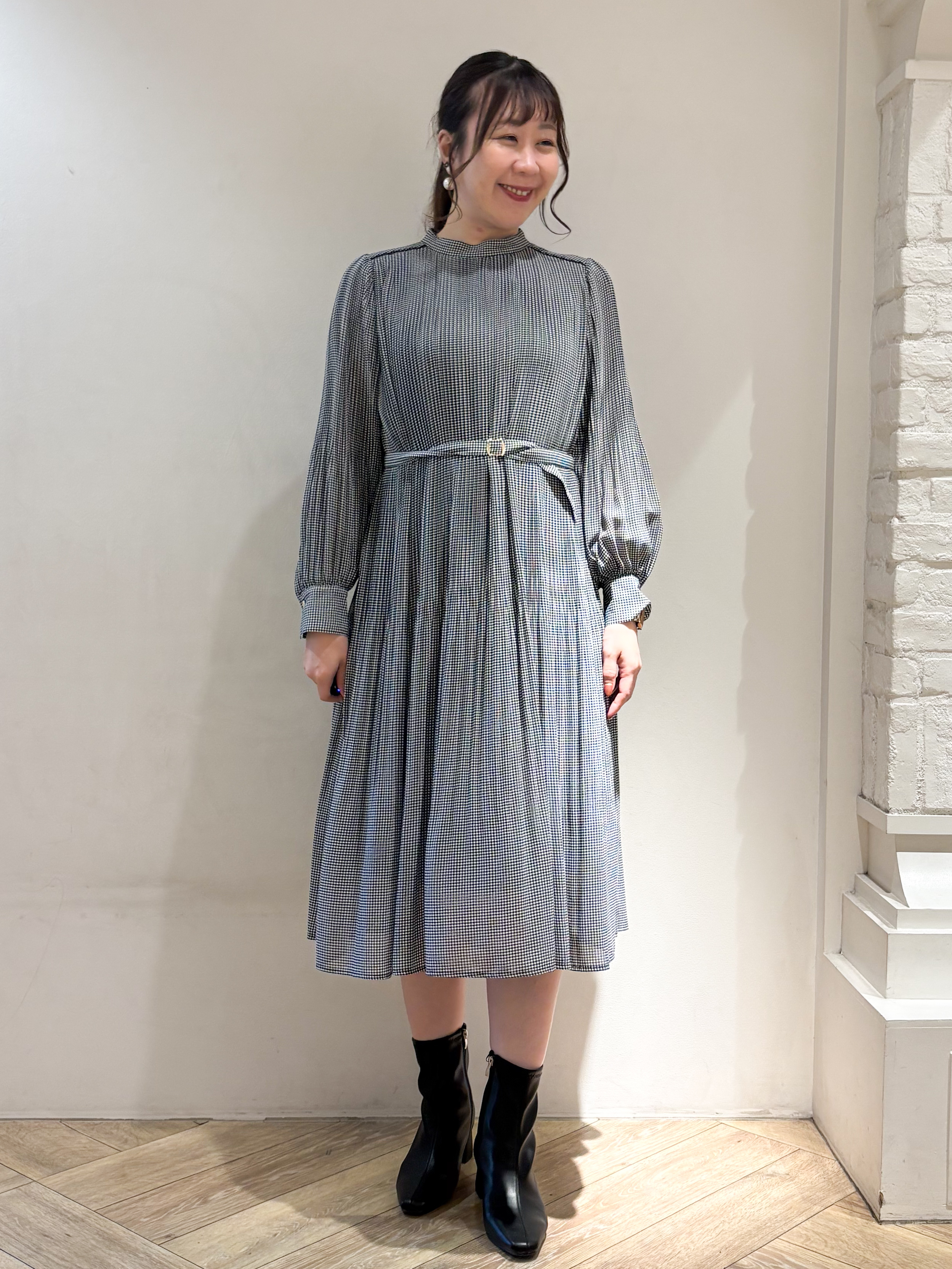 sayaさんの「index｜フェザーニットペプラムジレ【洗濯機OK】」を使ったコーディネート