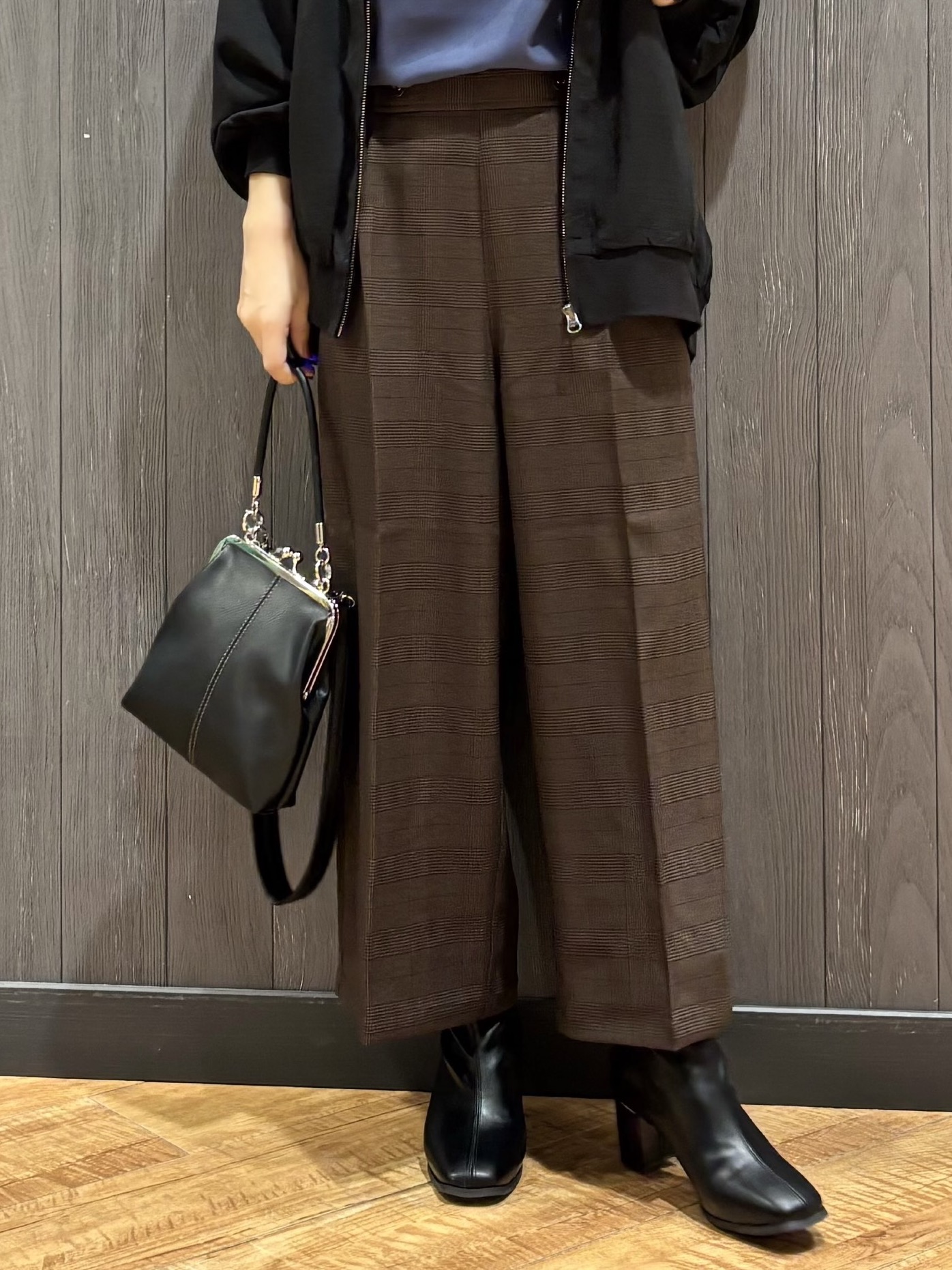 meiさんの「SHOO･LA･RUE｜【S-LL】洗濯後しわになりにくい 麻調リブブルゾン」を使ったコーディネート