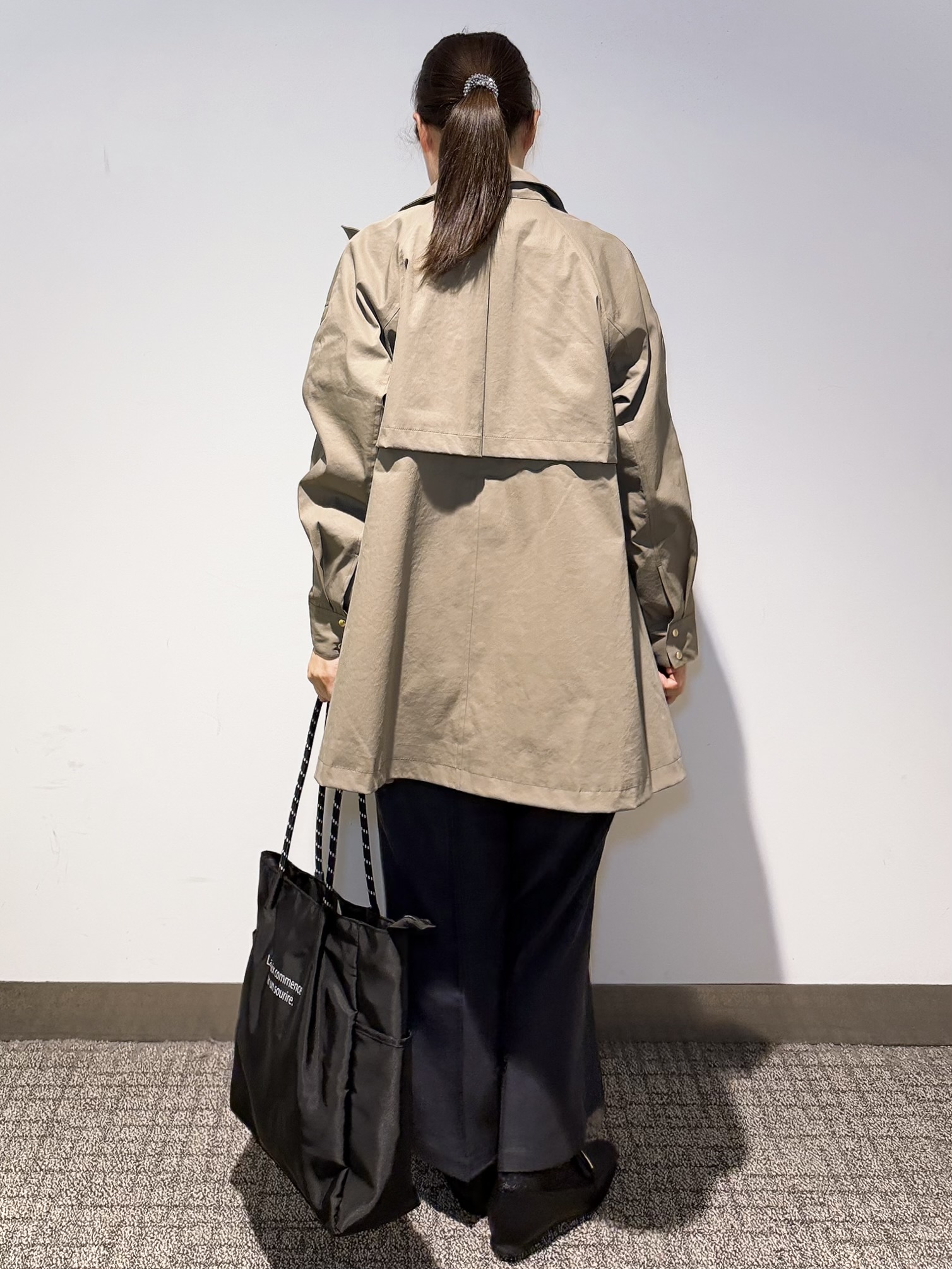 みーさんの「grove｜【撥水／シルエット2WAY】さっと羽織って、こなれる。スタンドネックテントラインコート」を使ったコーディネート