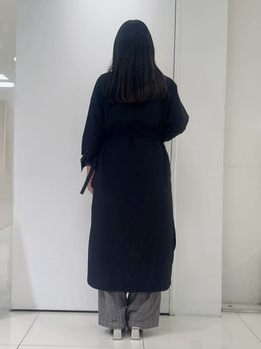 なかじさんの「UNTITLED｜ロングシャツワンピース」を使ったコーディネート