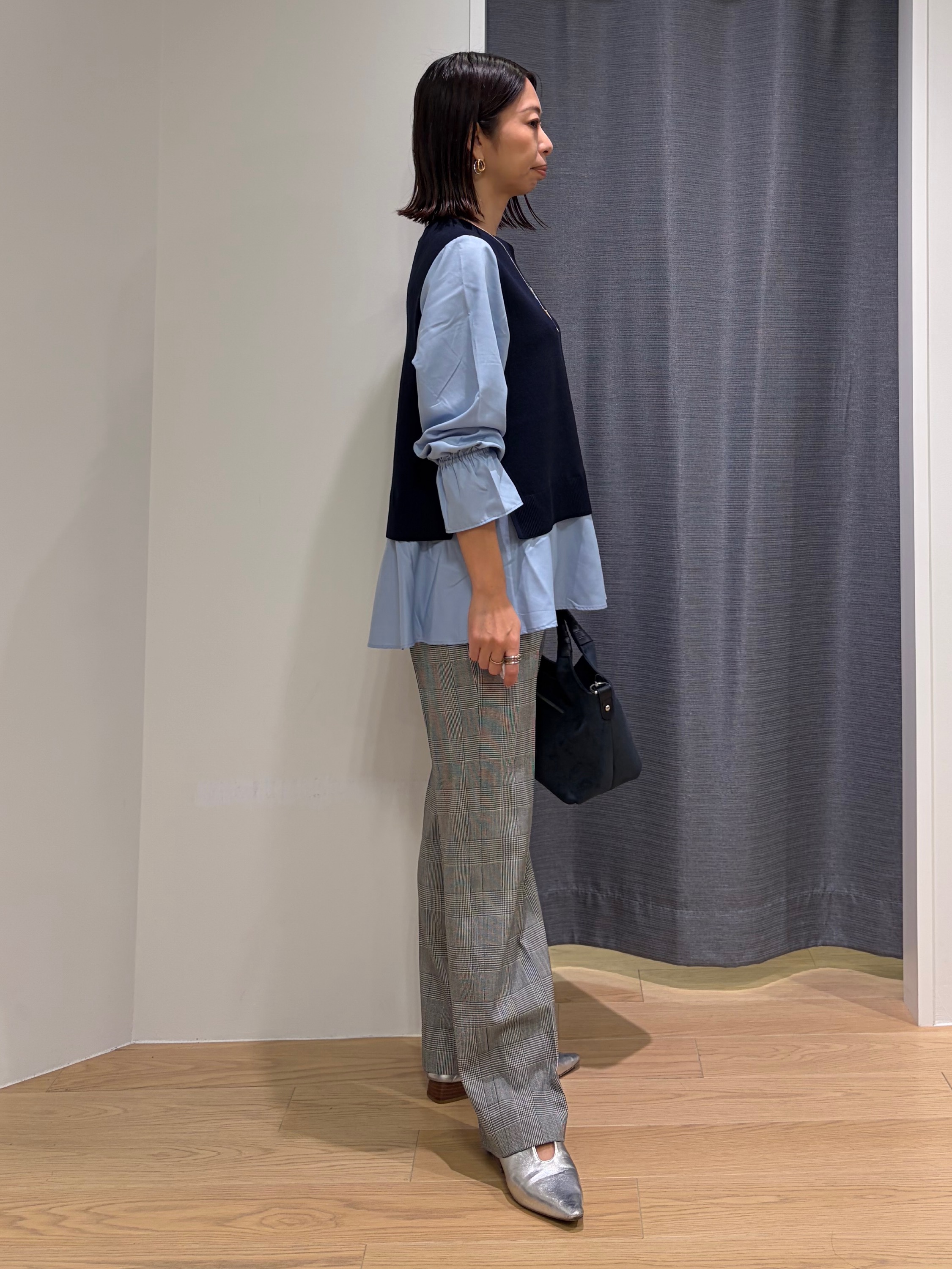 Mikoさんの「INDIVI｜【洗える／1枚でコーデ完成】重ね着風ニットトップス」を使ったコーディネート