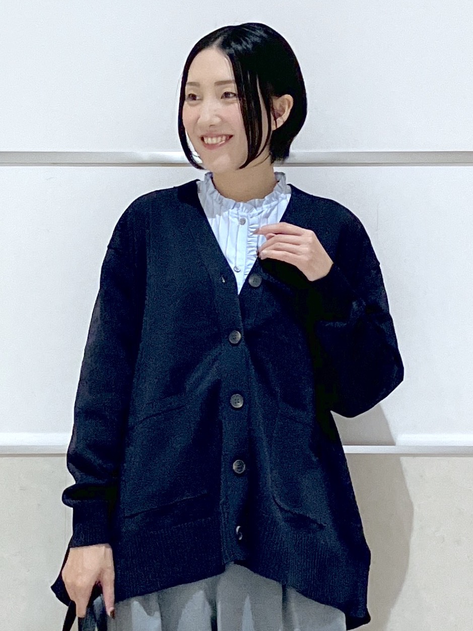 eriko さんの「Dessin｜【高レビュー/シワになりにくい/洗濯機OK】ストライプフリルブラウス6分袖」を使ったコーディネート
