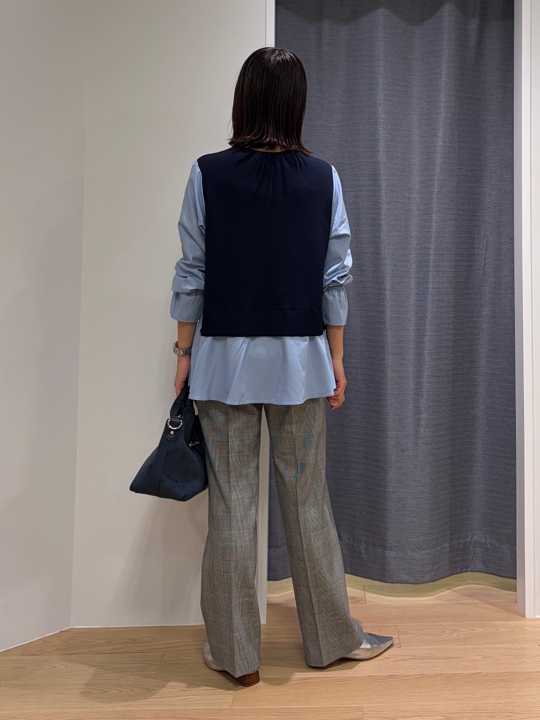 Mikoさんの「INDIVI｜【洗える／1枚でコーデ完成】重ね着風ニットトップス」を使ったコーディネート