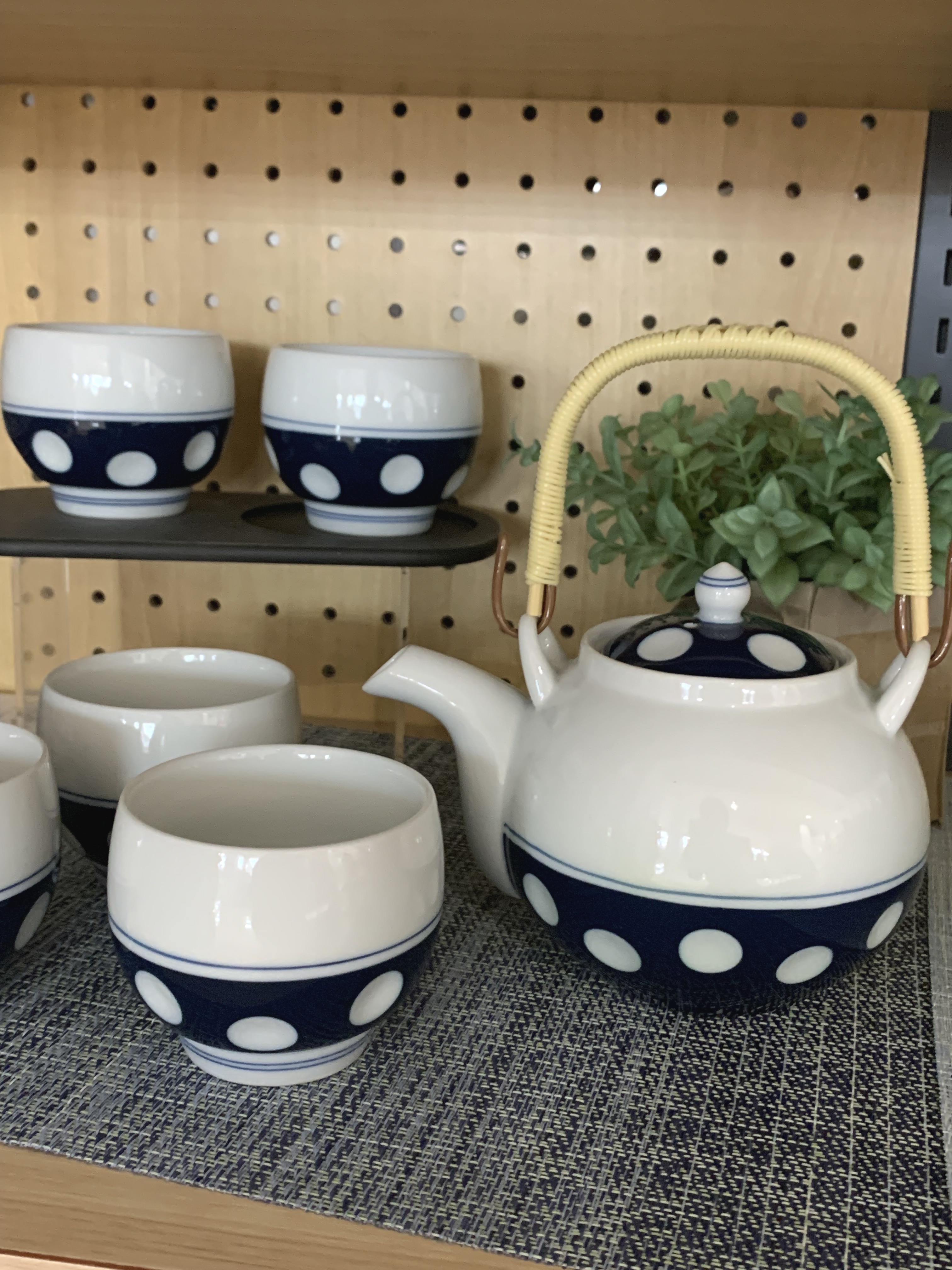 mikachoさんの「212 KITCHEN STORE｜水玉 中急須」を使ったコーディネート