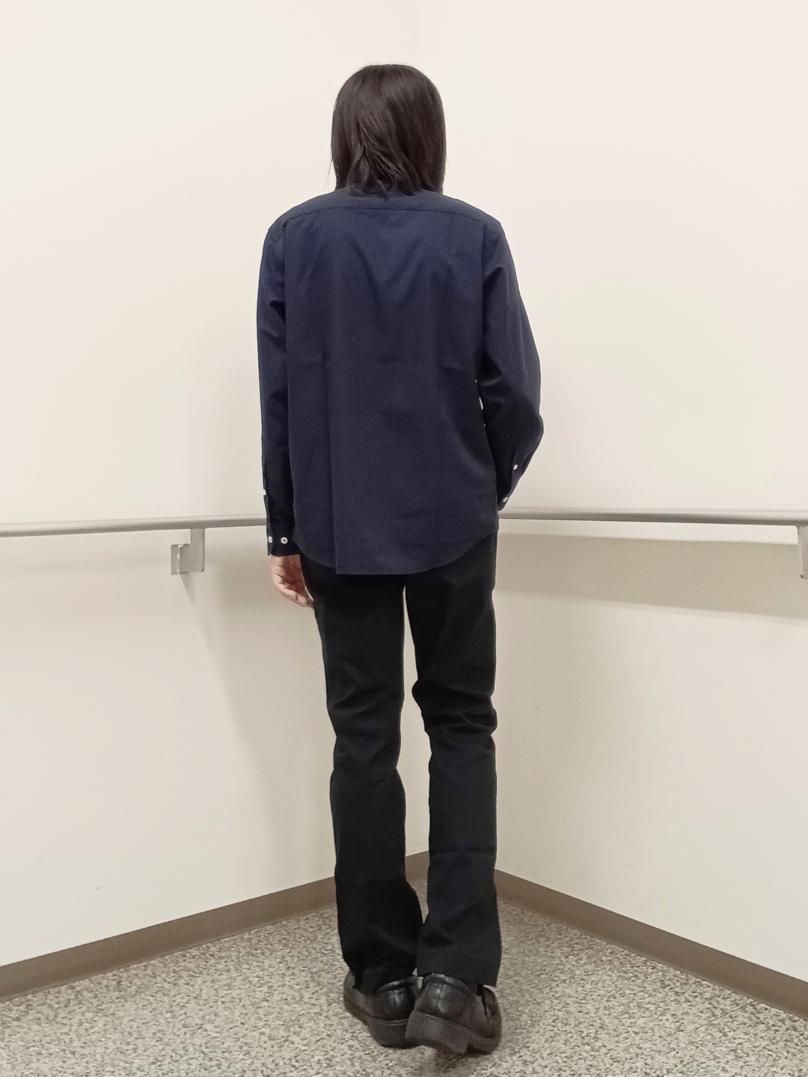 moritaさんの「TAKEO KIKUCHI｜【BOWLER HAT LABEL】日本製クルーネックカーディガン」を使ったコーディネート