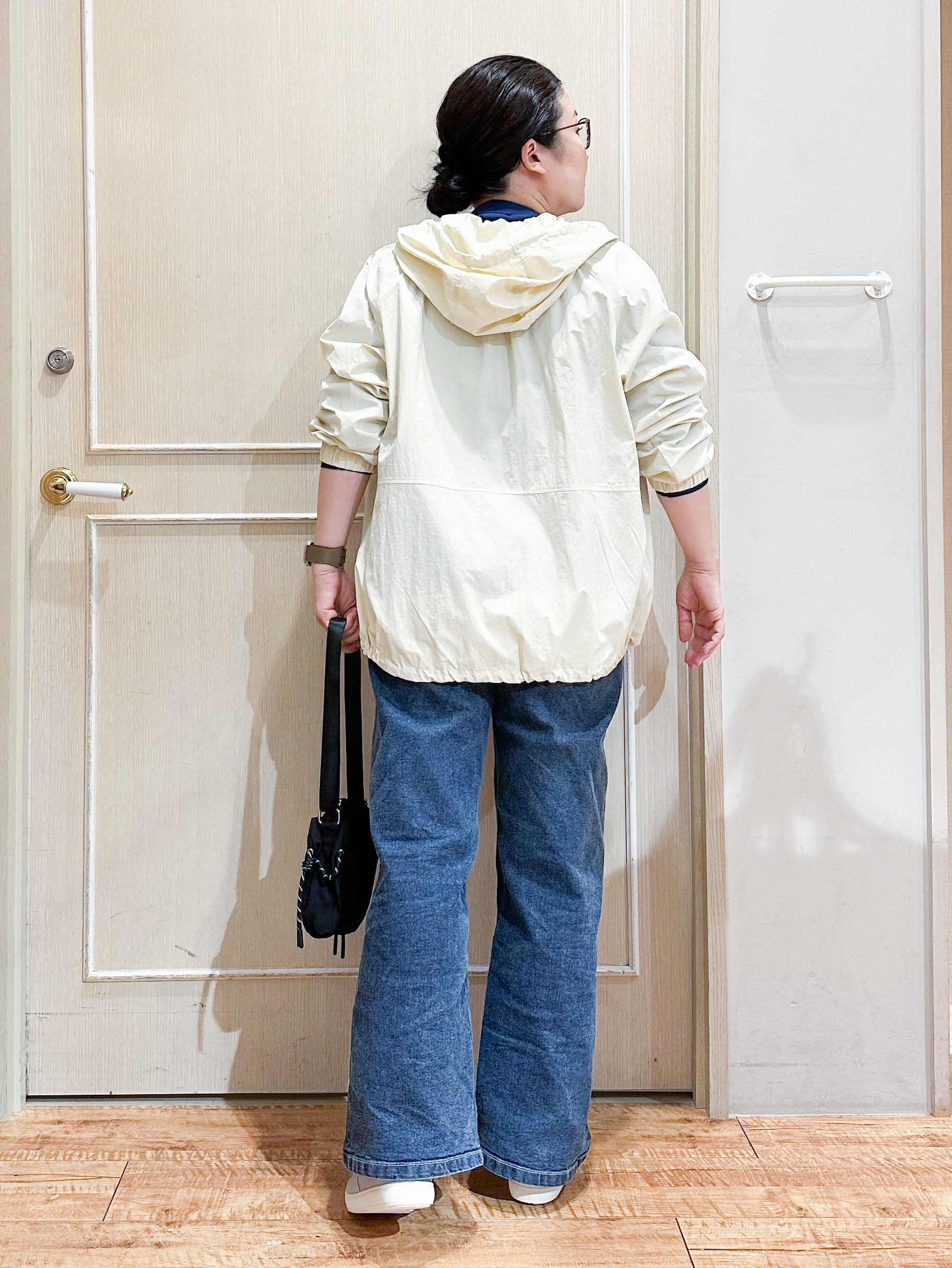 umeさんの「SHOO･LA･RUE｜【S-LL/撥水】ゴールドパーツで女性らしく ギャザーブルゾン」を使ったコーディネート