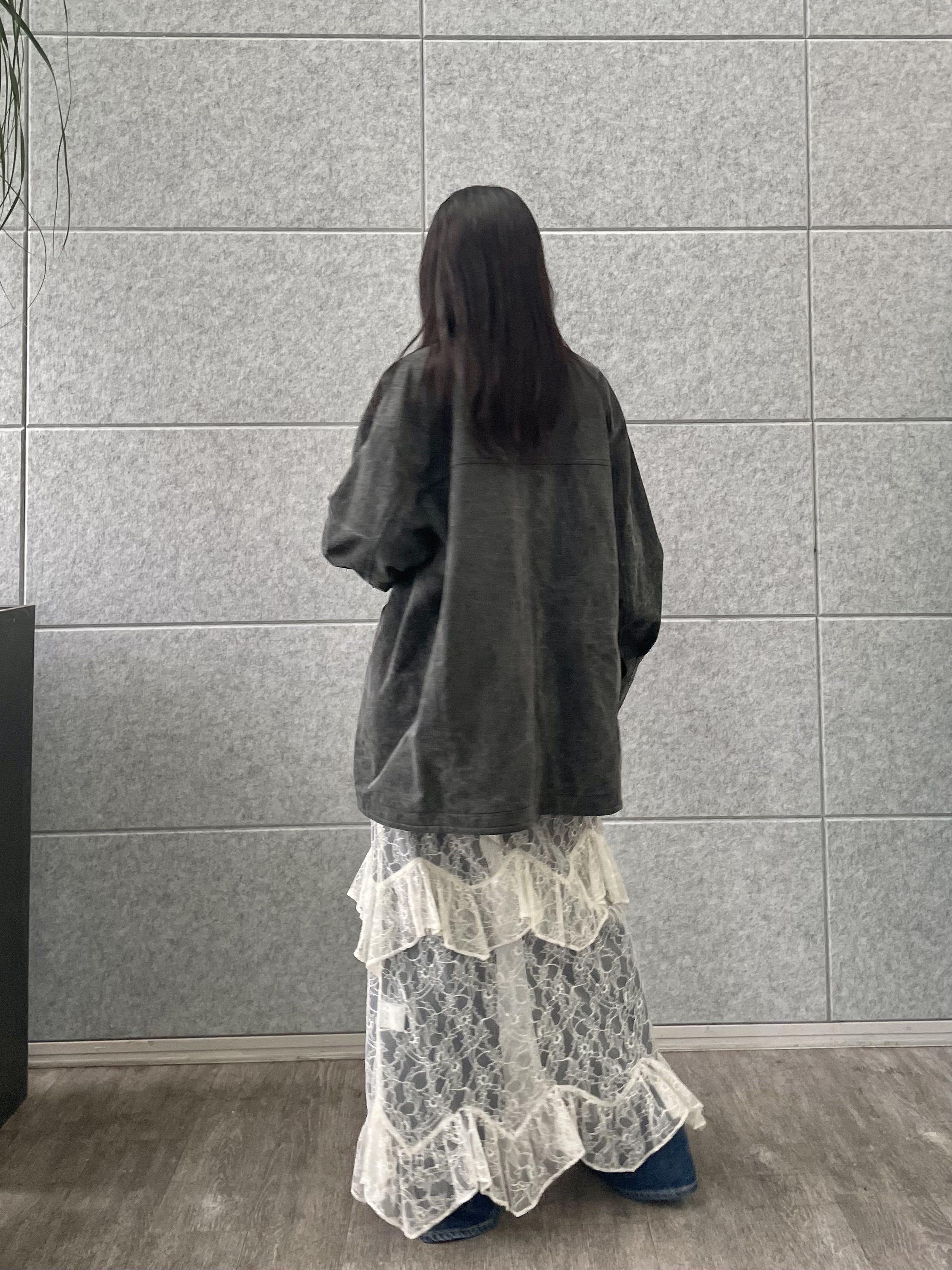 丸山加奈子さんの「CODE A｜pigment denim coverall」を使ったコーディネート