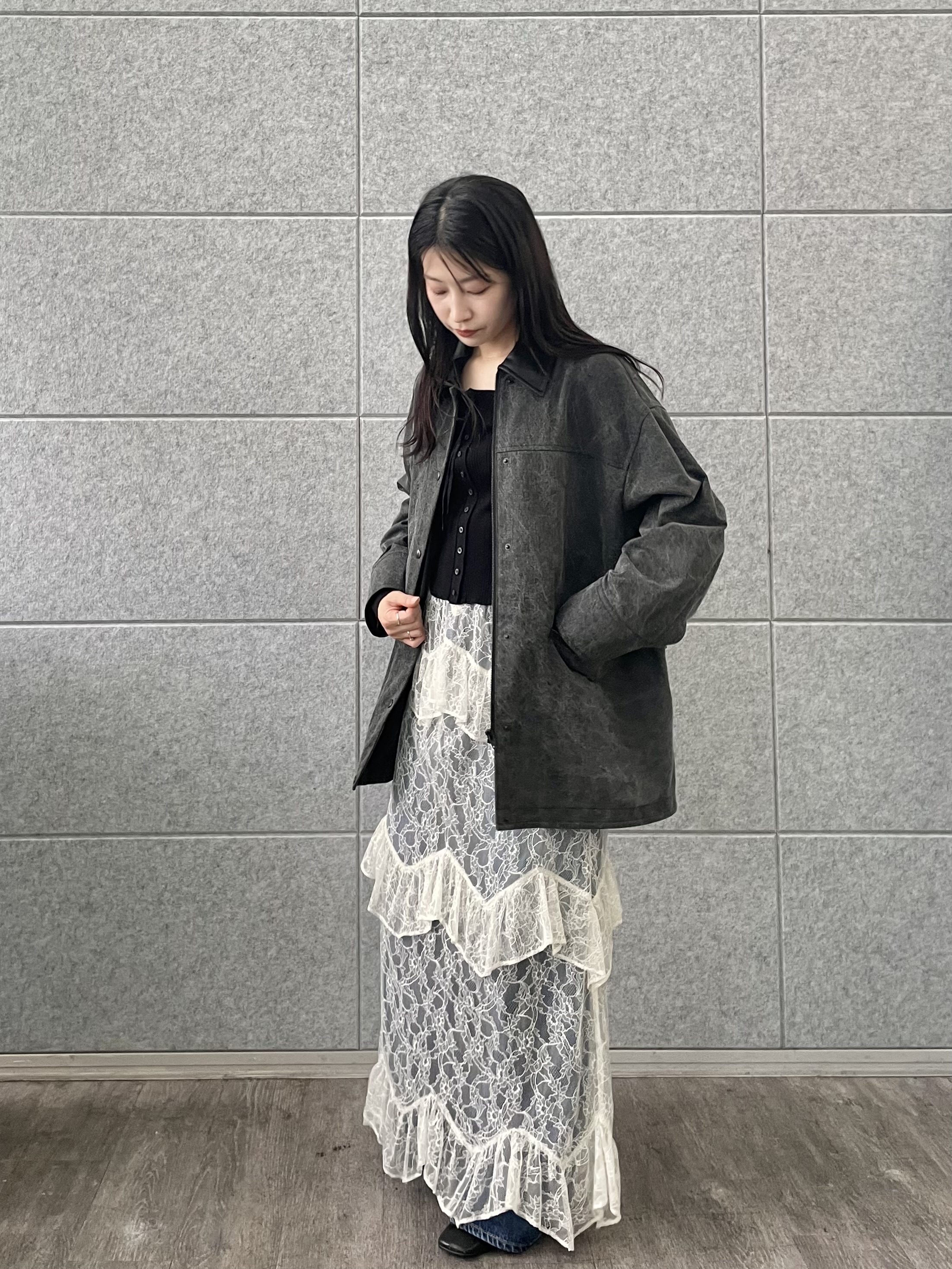 丸山加奈子さんの「CODE A｜pigment denim coverall」を使ったコーディネート