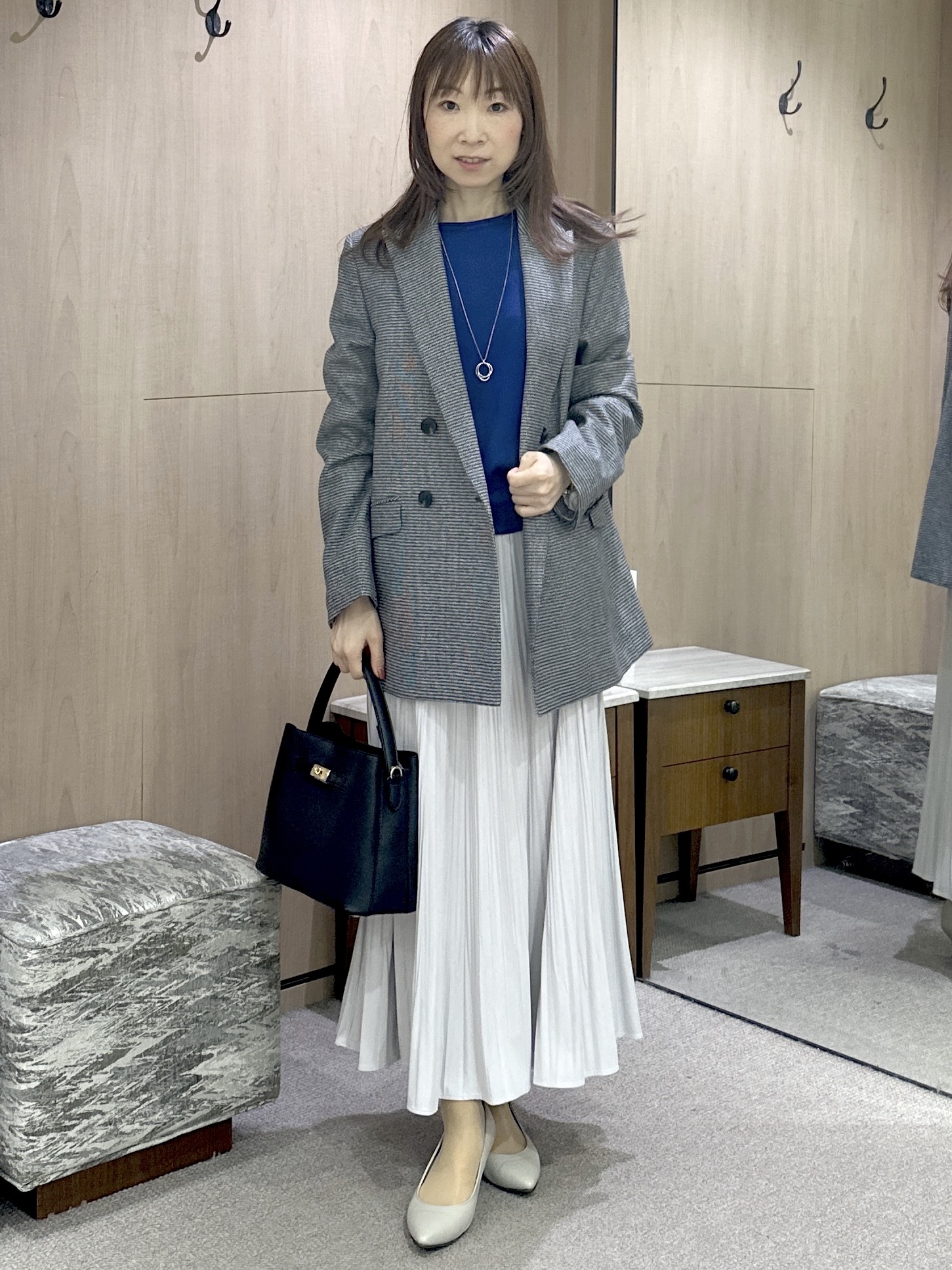Miwaさんの「UNTITLED｜【大人の抜け感/8色展開】ボリュームスリーブニットプルオーバー」を使ったコーディネート