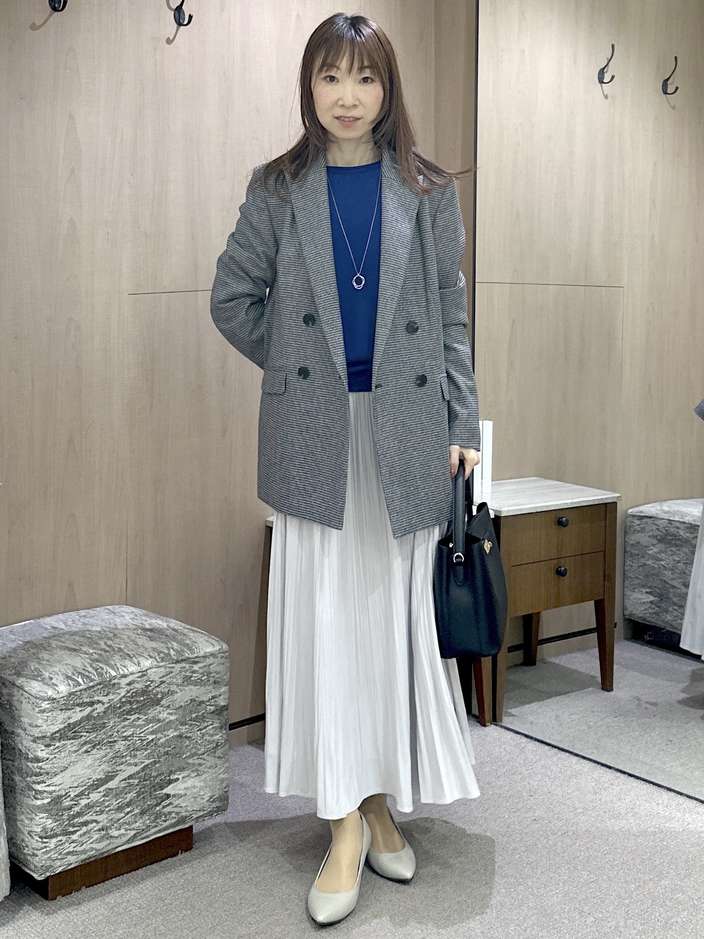 Miwaさんの「UNTITLED｜【大人の抜け感/8色展開】ボリュームスリーブニットプルオーバー」を使ったコーディネート