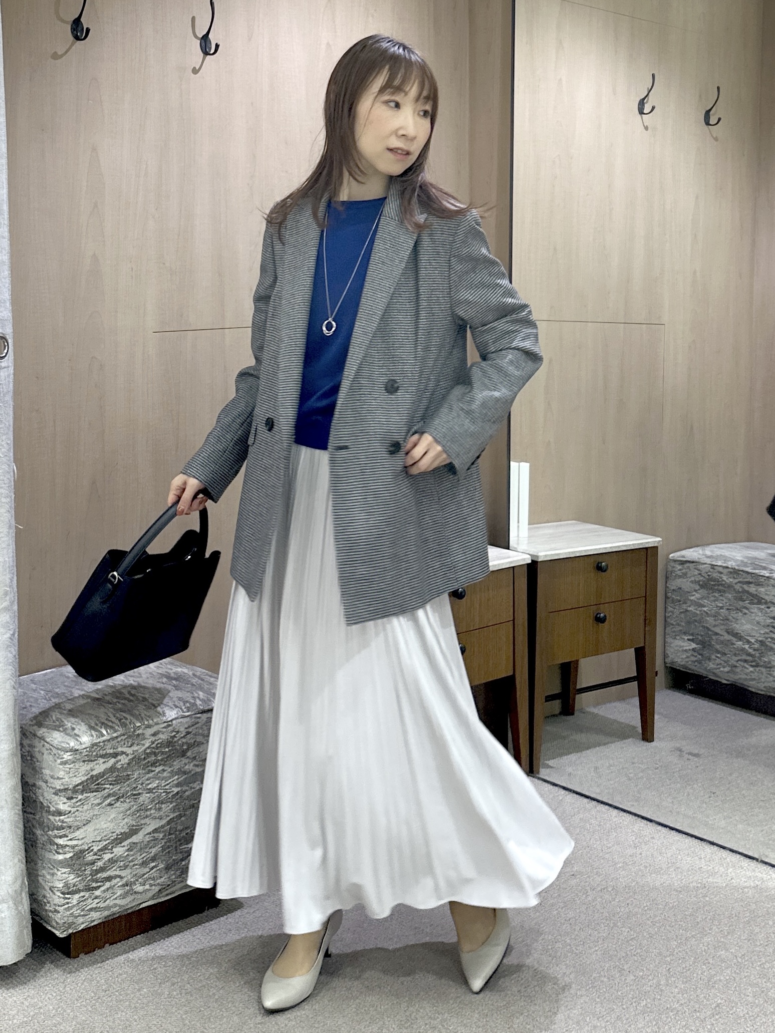 Miwaさんの「UNTITLED｜【大人の抜け感/8色展開】ボリュームスリーブニットプルオーバー」を使ったコーディネート