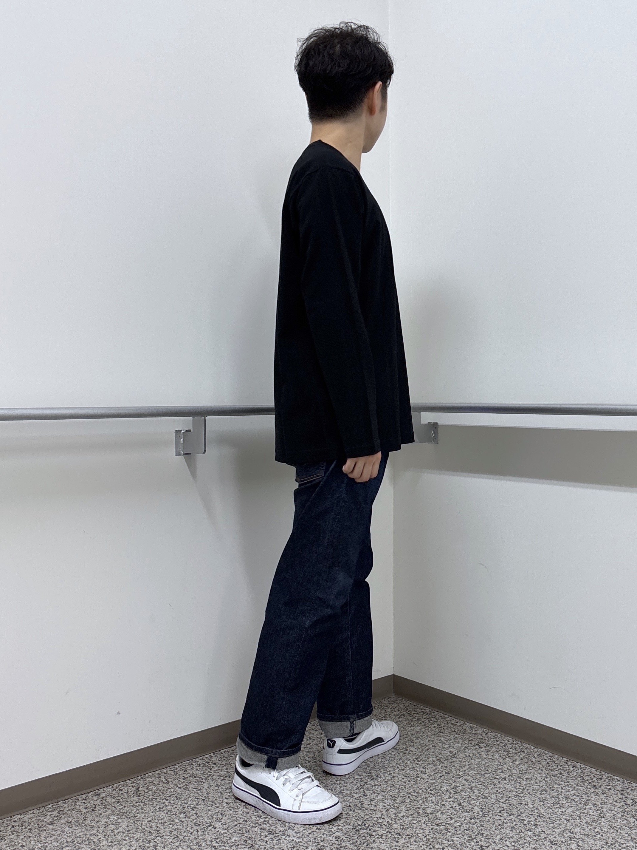 KEIさんの「TAKEO KIKUCHI｜2重編みガーター ボーダー 長袖 Tシャツ」を使ったコーディネート