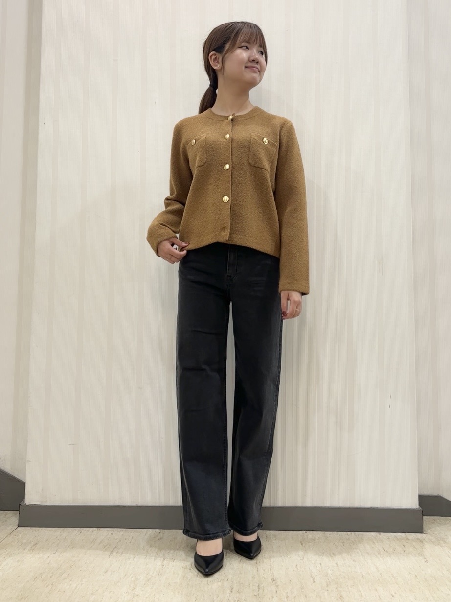 ちひさんの「INDIVI｜【軽やか】ブークレニットジャケット」を使ったコーディネート