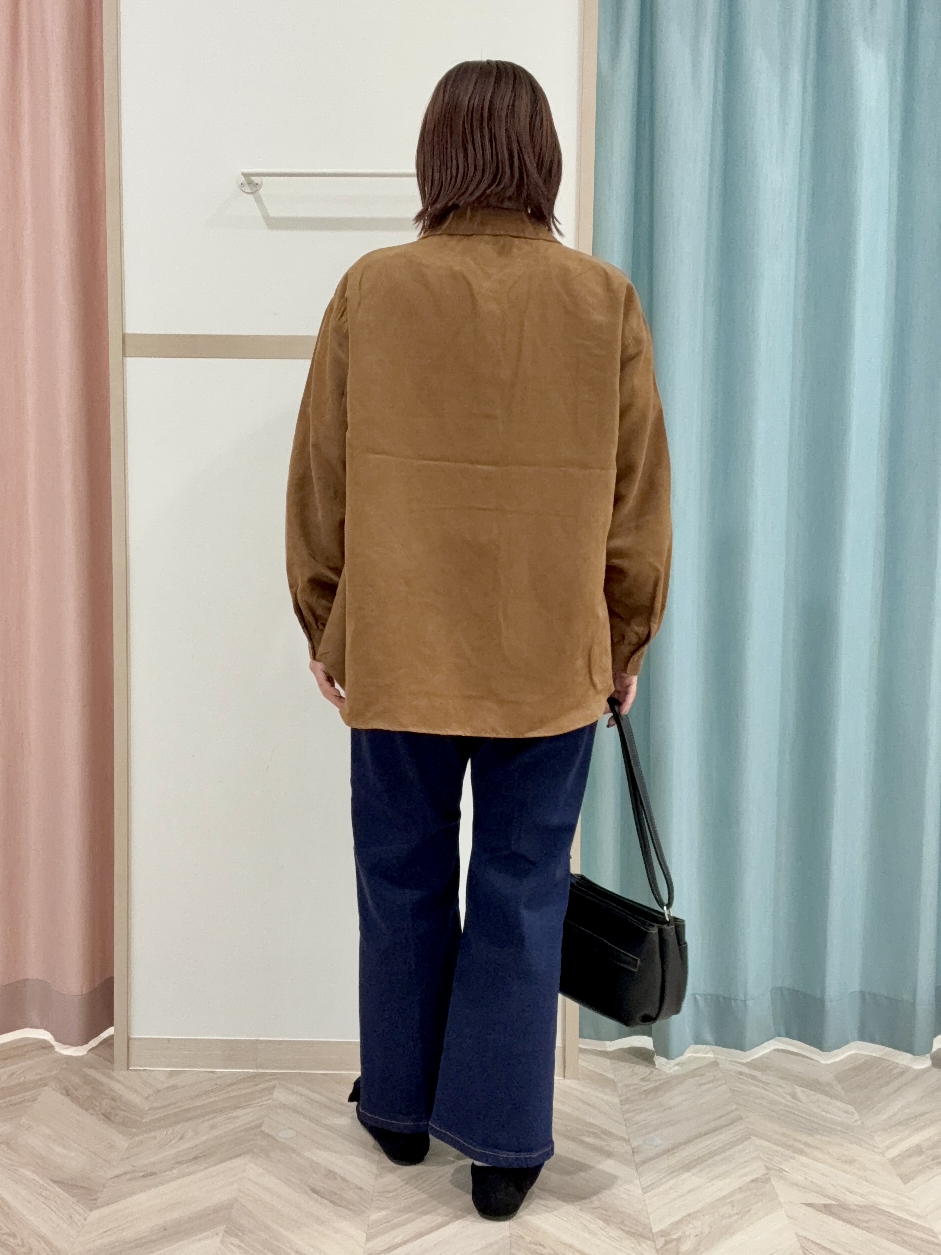 kさんの「SHOO･LA･RUE｜【着丈選べる/洗濯後しわになりにくい】インせず着られる ドルマンブラウス」を使ったコーディネート