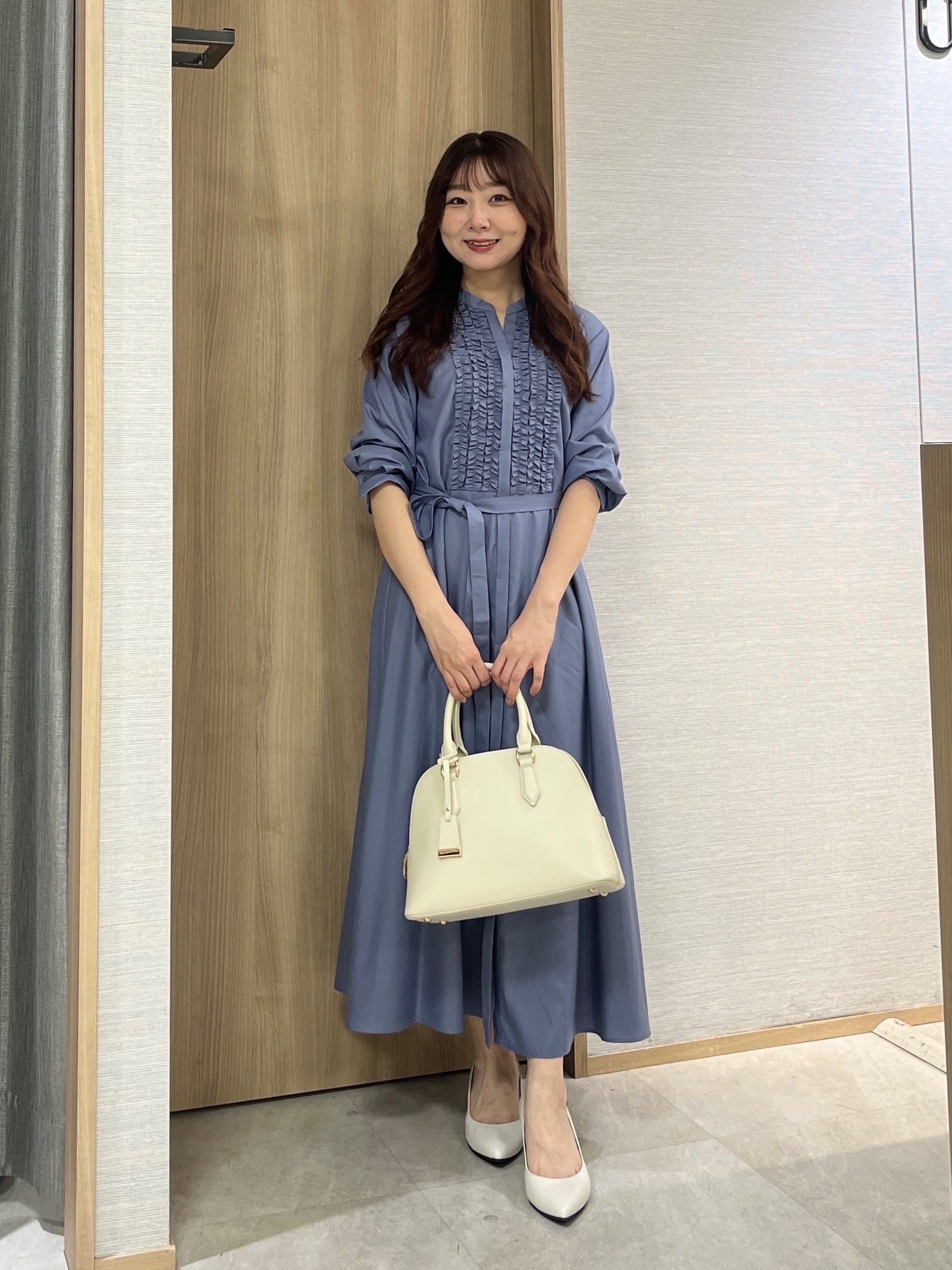 KAHOさんの「UNTITLED｜【日本製・本革】Comfit Dresser Pumps（コンフィットドレッサーパンプス）」を使ったコーディネート