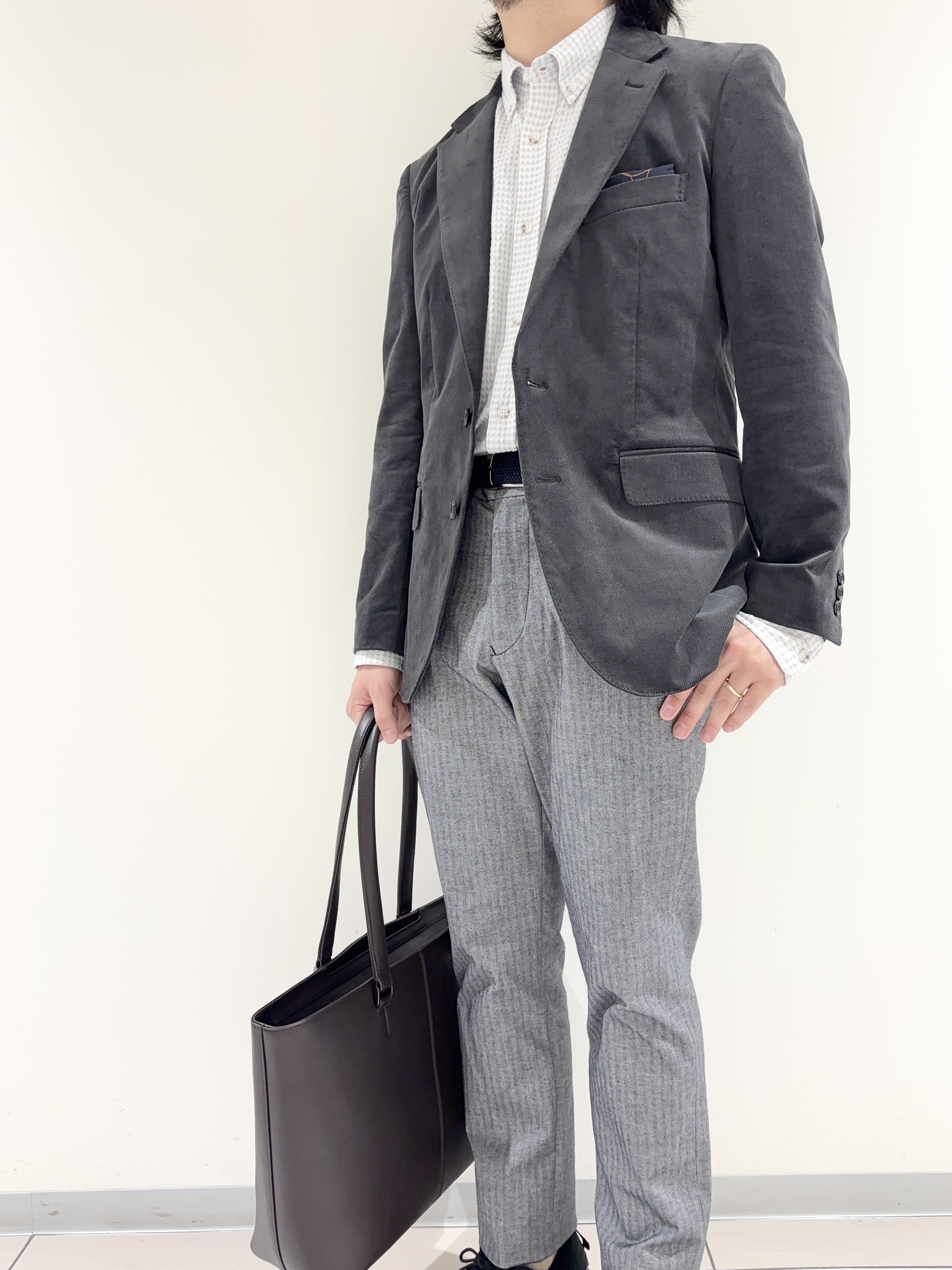 及川さんの「TAKEO KIKUCHI｜【Sサイズ～】ストレッチコーデュロイ ジャケット」を使ったコーディネート