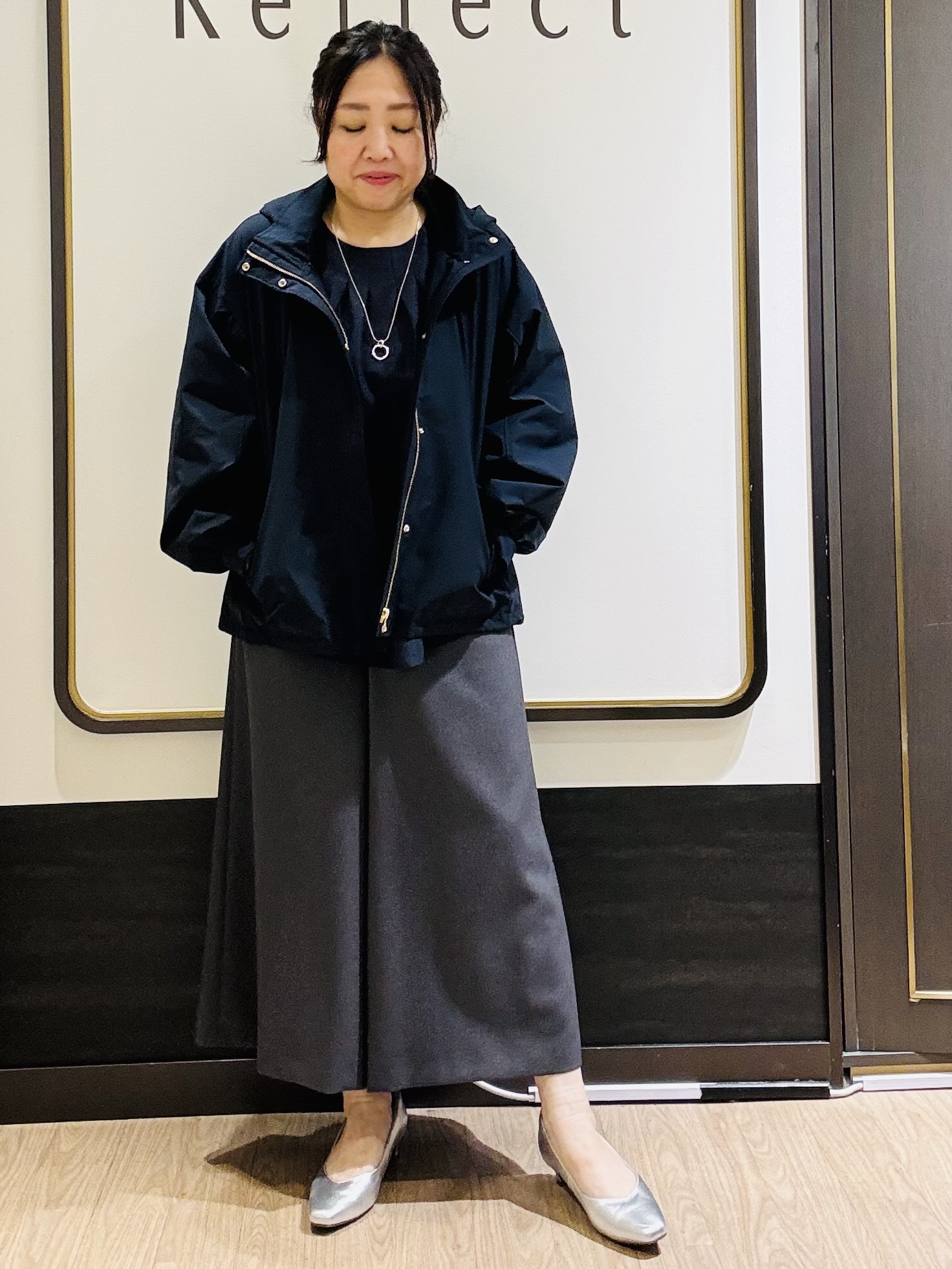 かまちゃんさんの「Reflect｜タックデザイン ラグランスリーブブラウス」を使ったコーディネート