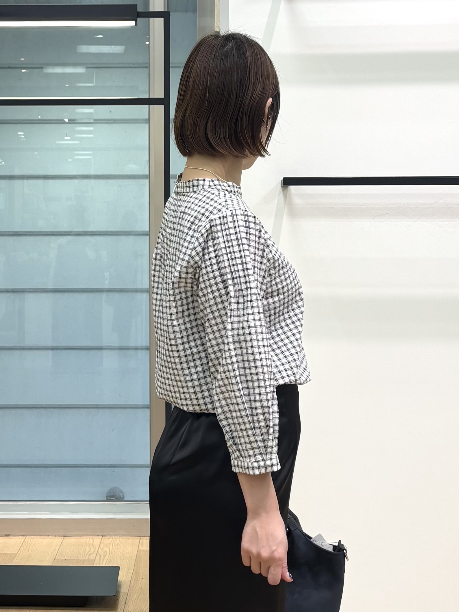 asamiさんの「INDIVI｜【初秋にピッタリ！／洗える】凹凸素材ミニスタンドトップス」を使ったコーディネート