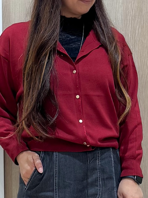 sachiさんの「grove｜【前後2WAY】さりげなく、上品にきらめく ニットカーディガン」を使ったコーディネート