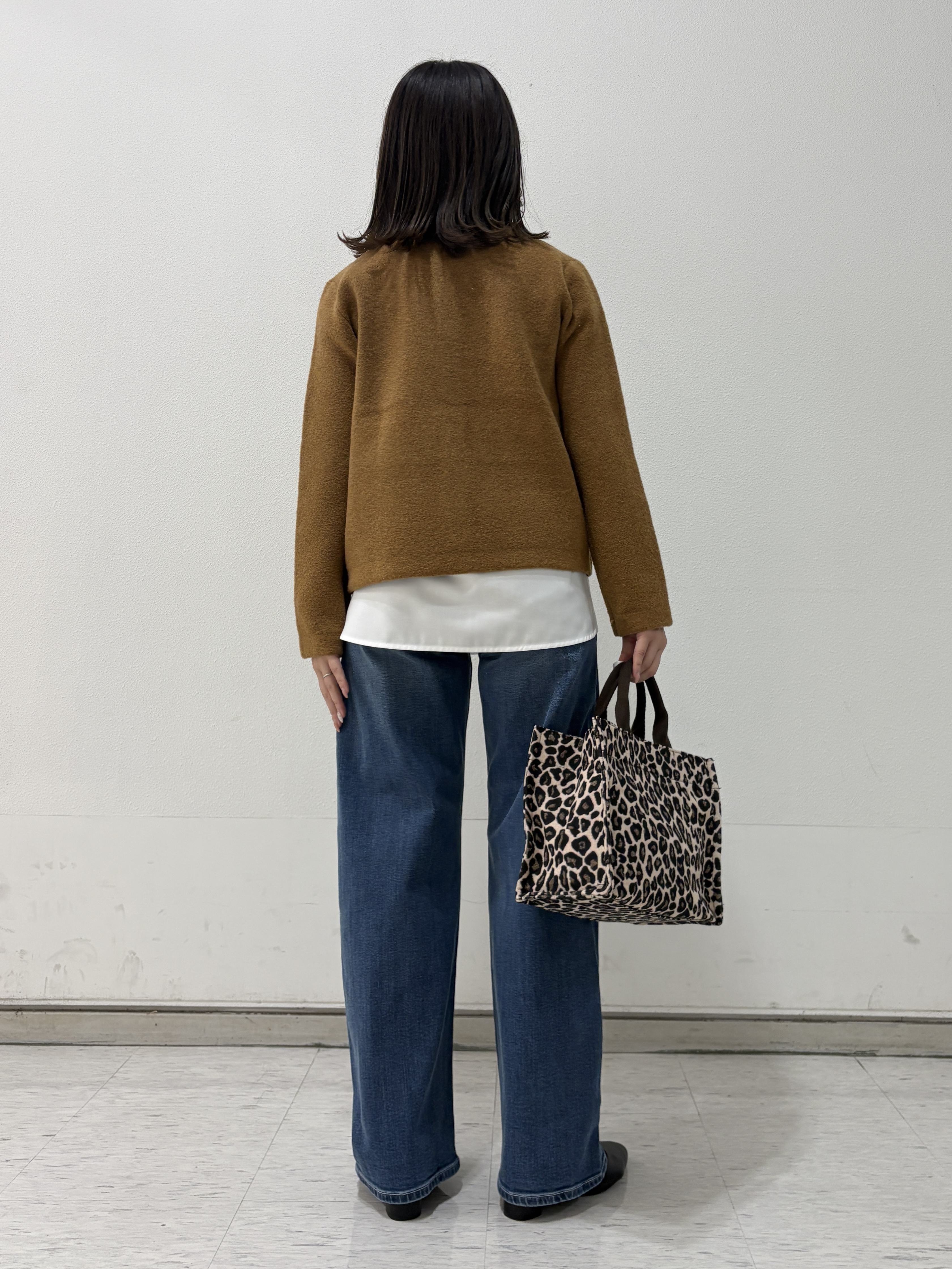 kahoさんの「INDIVI｜【軽やか】ブークレニットジャケット」を使ったコーディネート