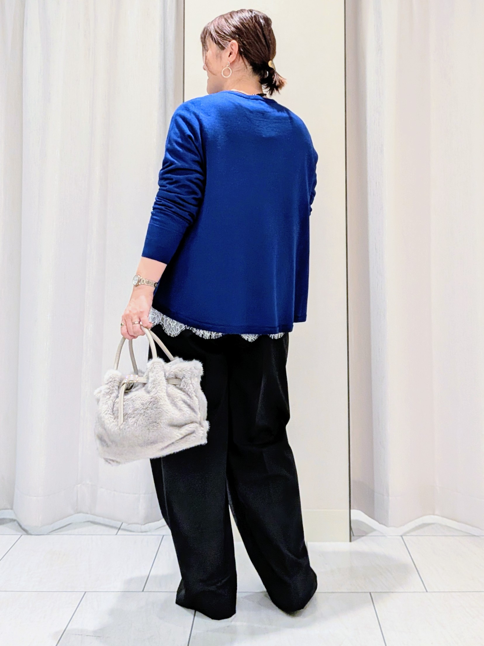 Onumaさんの「UNTITLED｜【きれいに体型カバー/8色展開】Aラインシルエットニットプルオーバー」を使ったコーディネート