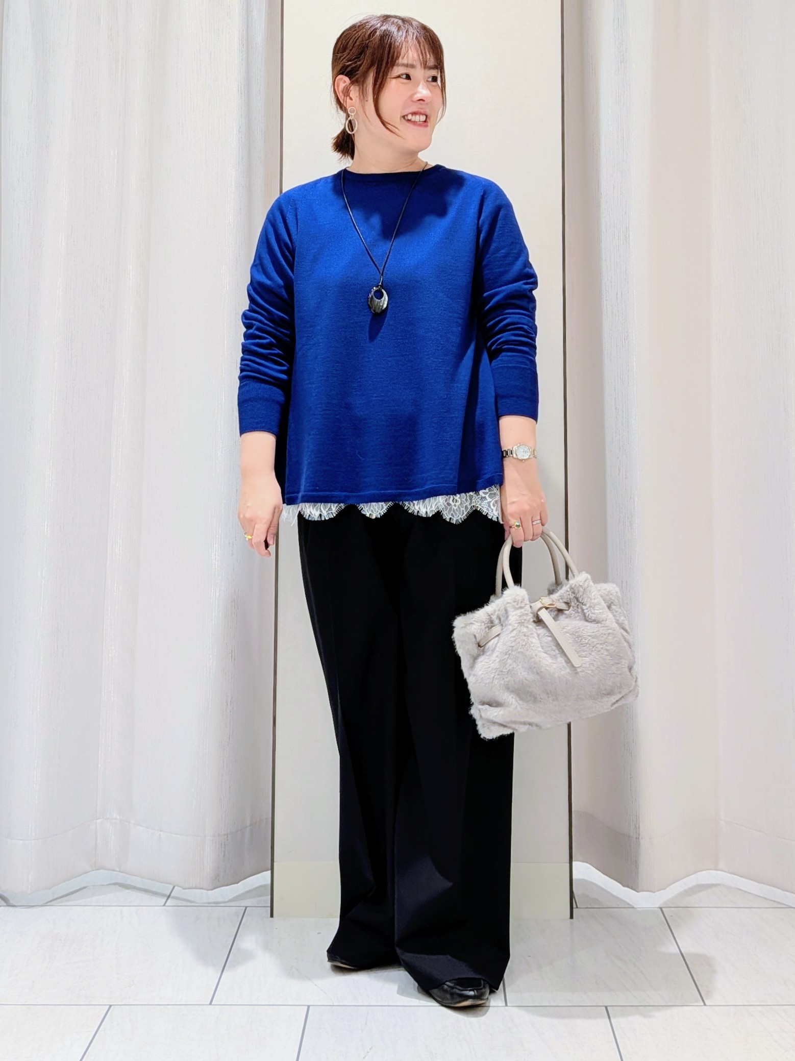 Onumaさんの「UNTITLED｜【きれいに体型カバー/8色展開】Aラインシルエットニットプルオーバー」を使ったコーディネート