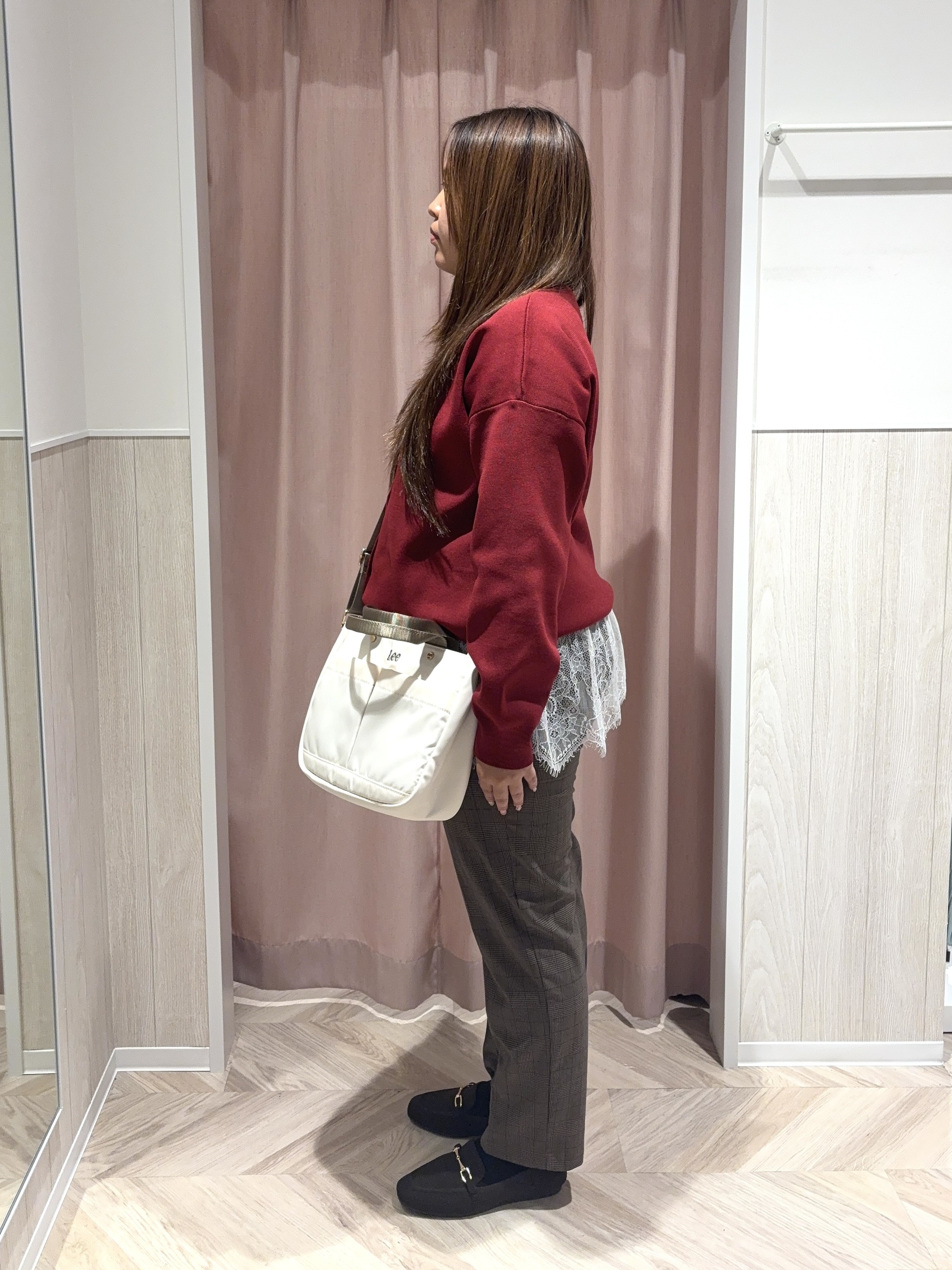HANNAさんの「SHOO･LA･RUE｜【セットアップ可/洗濯機可】軽やかに羽織れる スポンディッシュ ニットカーディガン」を使ったコーディネート