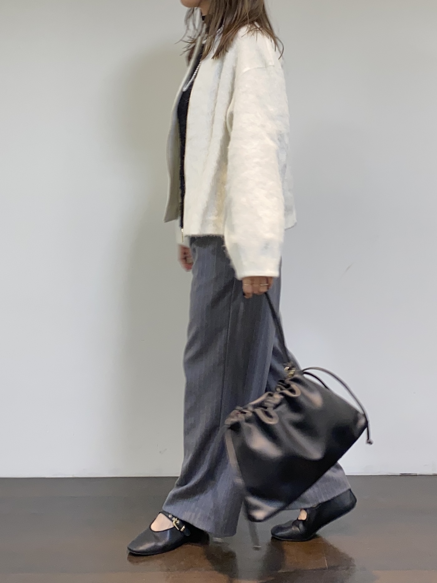tomoさんの「UNTITLED｜【重ね着レイヤード】レースハイネックトップス」を使ったコーディネート