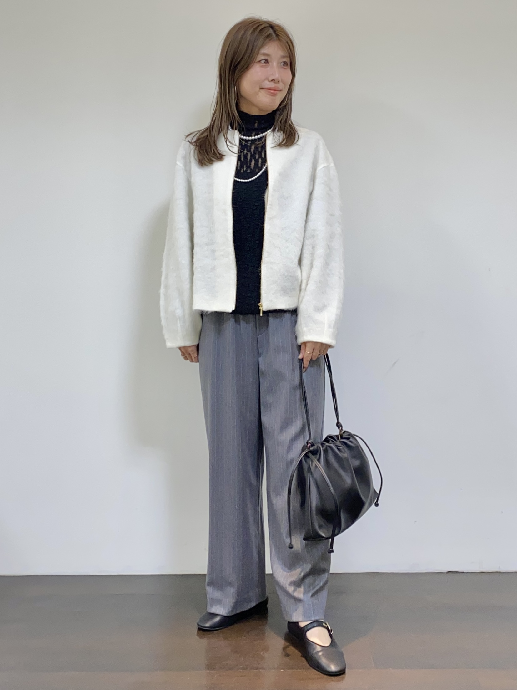 tomoさんの「UNTITLED｜【重ね着レイヤード】レースハイネックトップス」を使ったコーディネート