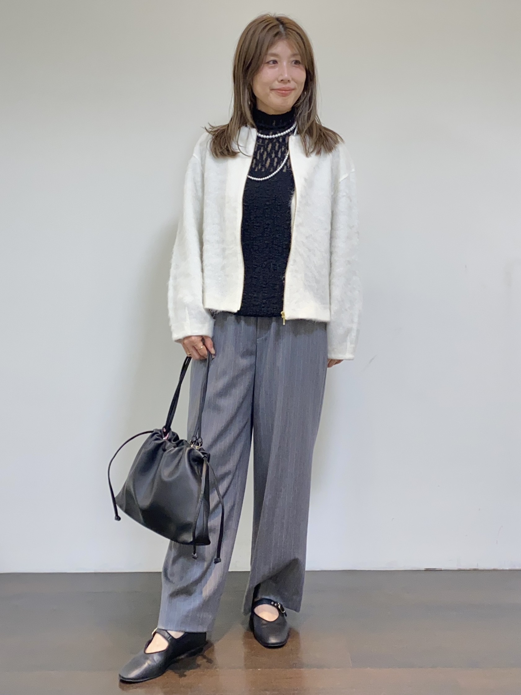 tomoさんの「UNTITLED｜【重ね着レイヤード】レースハイネックトップス」を使ったコーディネート