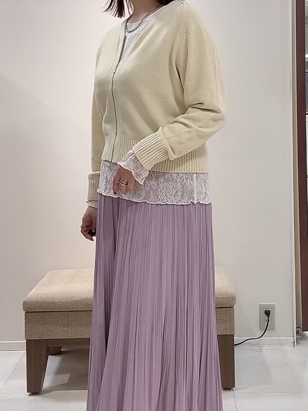 YUIさんの「UNTITLED｜【アンサンブル可/秋羽織り】杢調ジップカーディガン」を使ったコーディネート