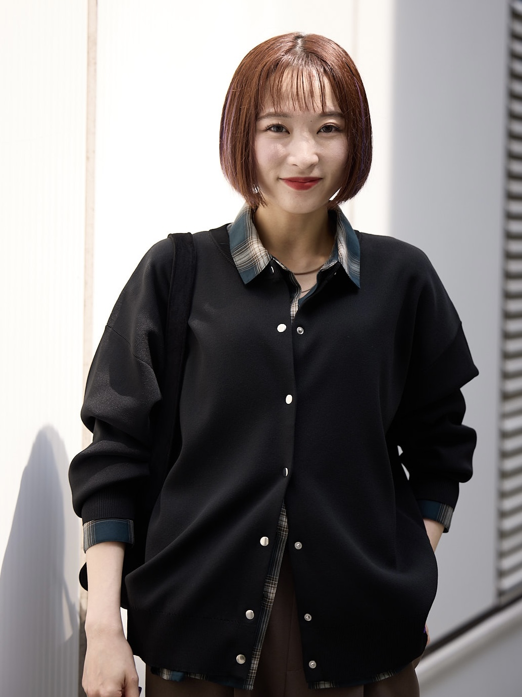 𝐜𝐡𝐢𝐤𝐚さんの「SHOO･LA･RUE｜【セットアップ可/洗濯機可】軽やかに羽織れる スポンディッシュ ニットカーディガン」を使ったコーディネート