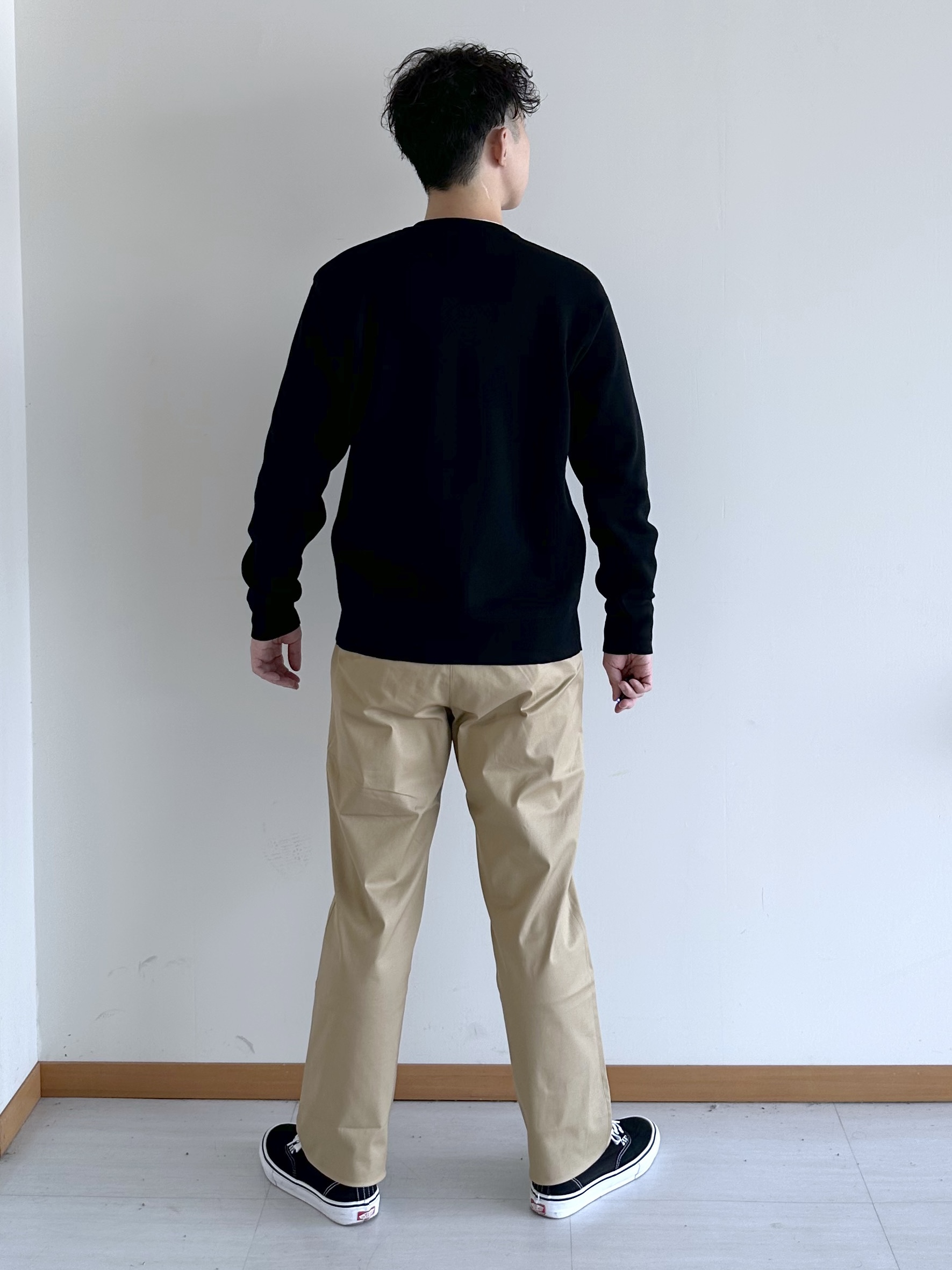 イッシーさんの「TAKEO KIKUCHI｜【BOWLER HAT LABEL】日本製クルーネックカーディガン」を使ったコーディネート