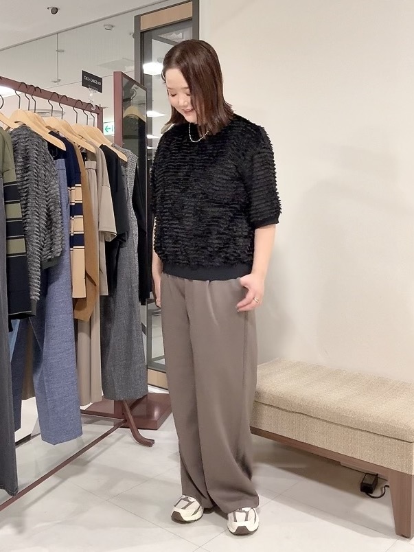YUIさんの「UNTITLED｜【秋映え/体型カバー】フェザージャガードプルオーバー」を使ったコーディネート