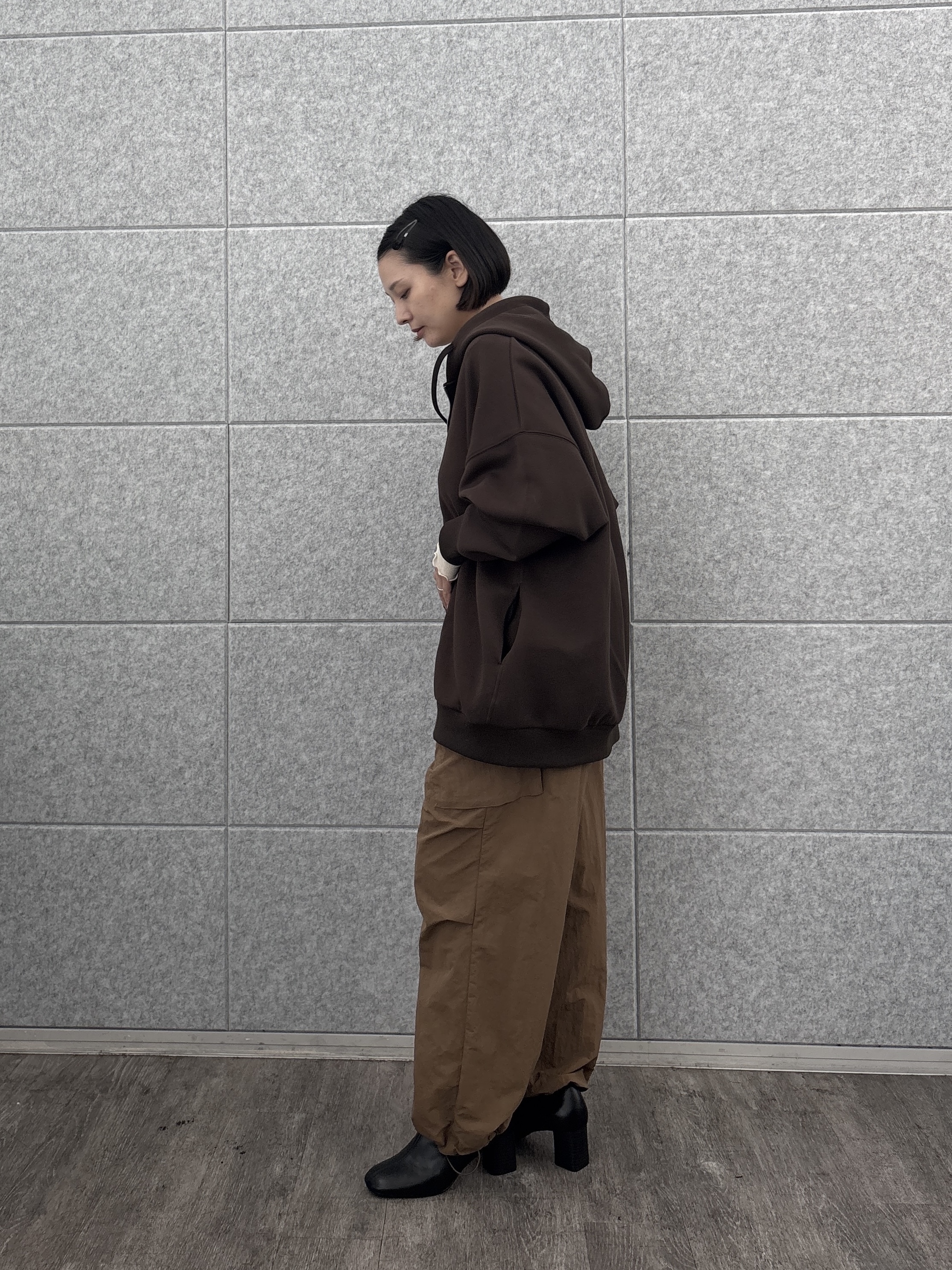 ayanoさんの「INDIVI｜シアーラメハイネックカットソー」を使ったコーディネート
