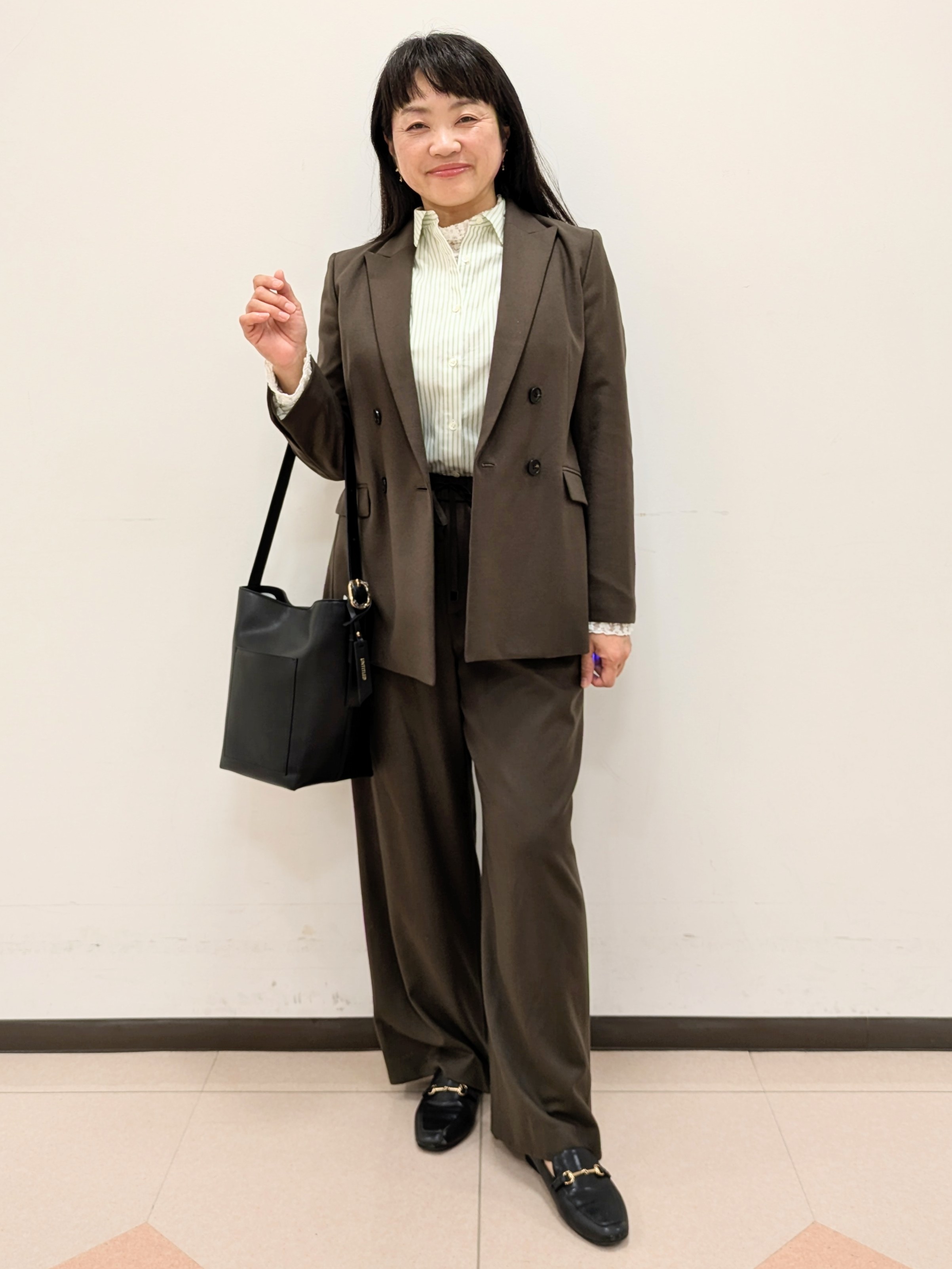 ともさんの「UNTITLED｜【セットアップ可/秋羽織り】ウールダブルジャケット」を使ったコーディネート