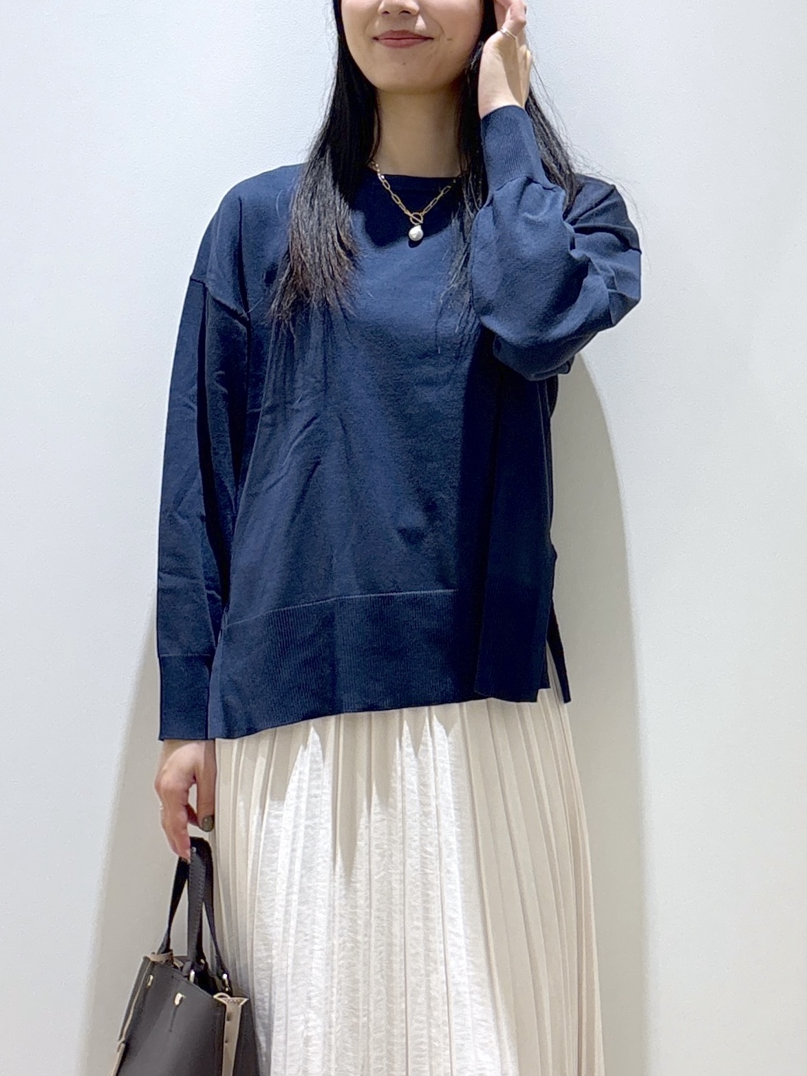 sachikoさんの「OPAQUE.CLIP｜リラクシークルーニット【洗濯機OK】」を使ったコーディネート