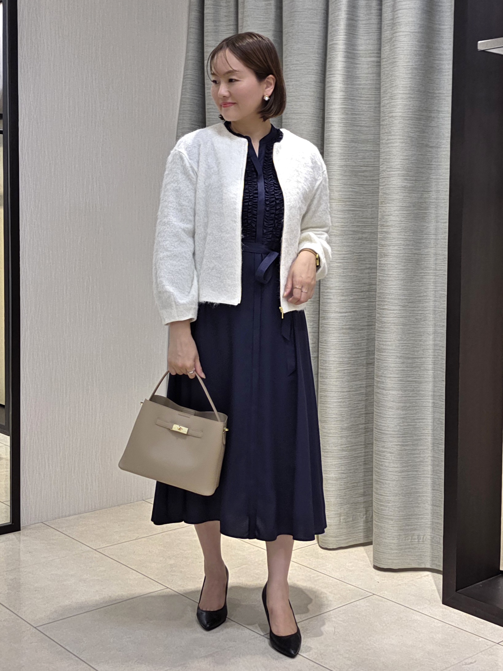 naokoさんの「UNTITLED｜【追加/新色】エアリーワンハンドルバッグ」を使ったコーディネート