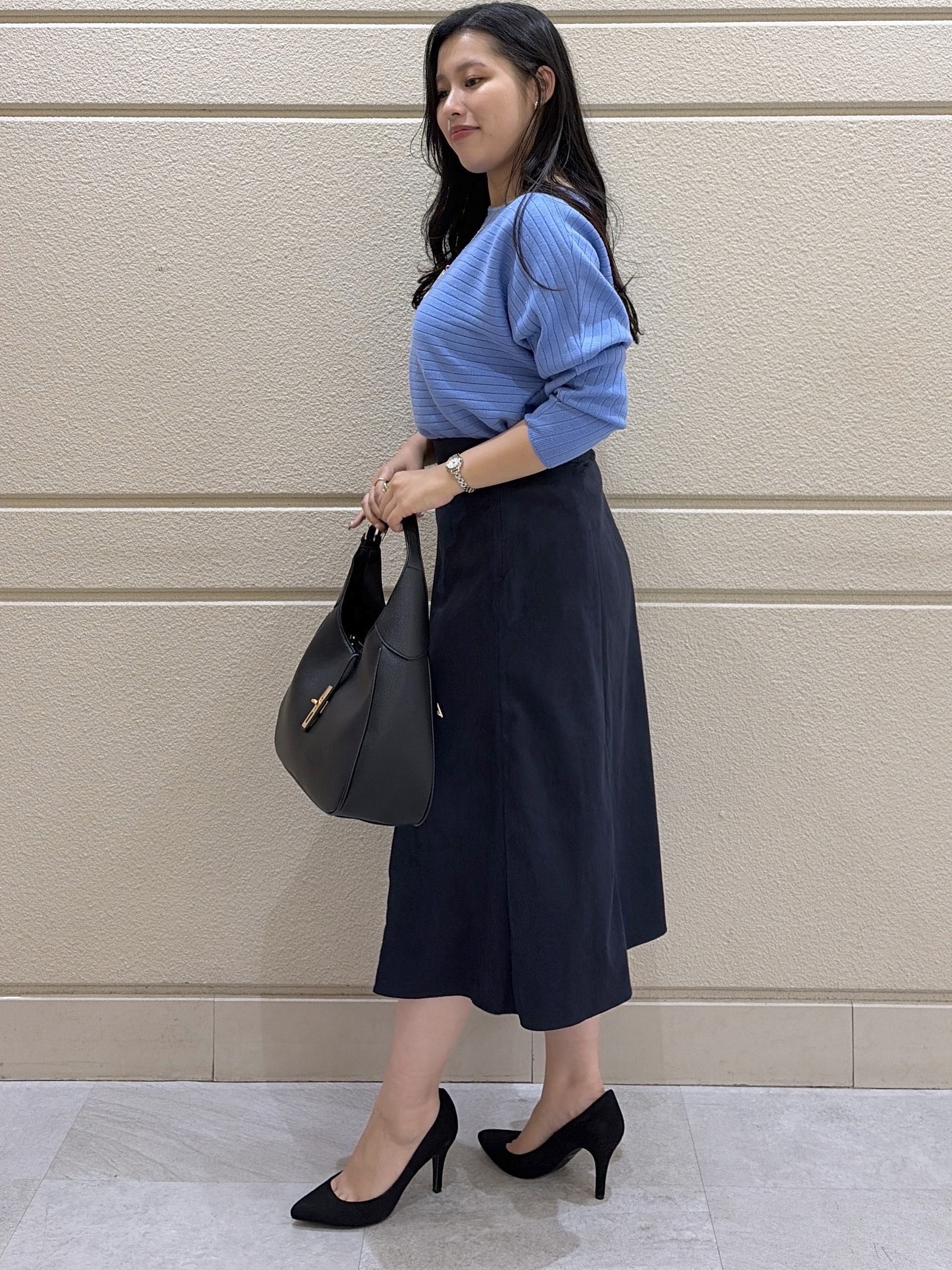 Momokaさんの「COUP DE CHANCE｜【手洗い可／日本製】ドルマンニット」を使ったコーディネート