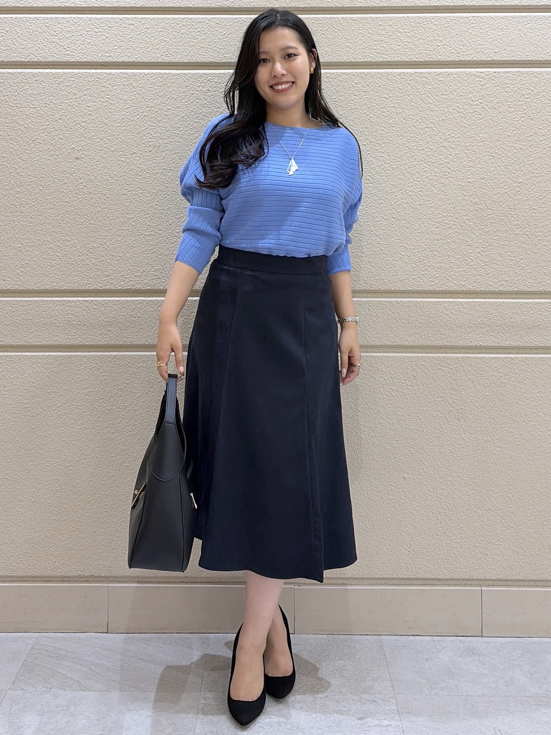 Momokaさんの「COUP DE CHANCE｜【手洗い可／日本製】ドルマンニット」を使ったコーディネート